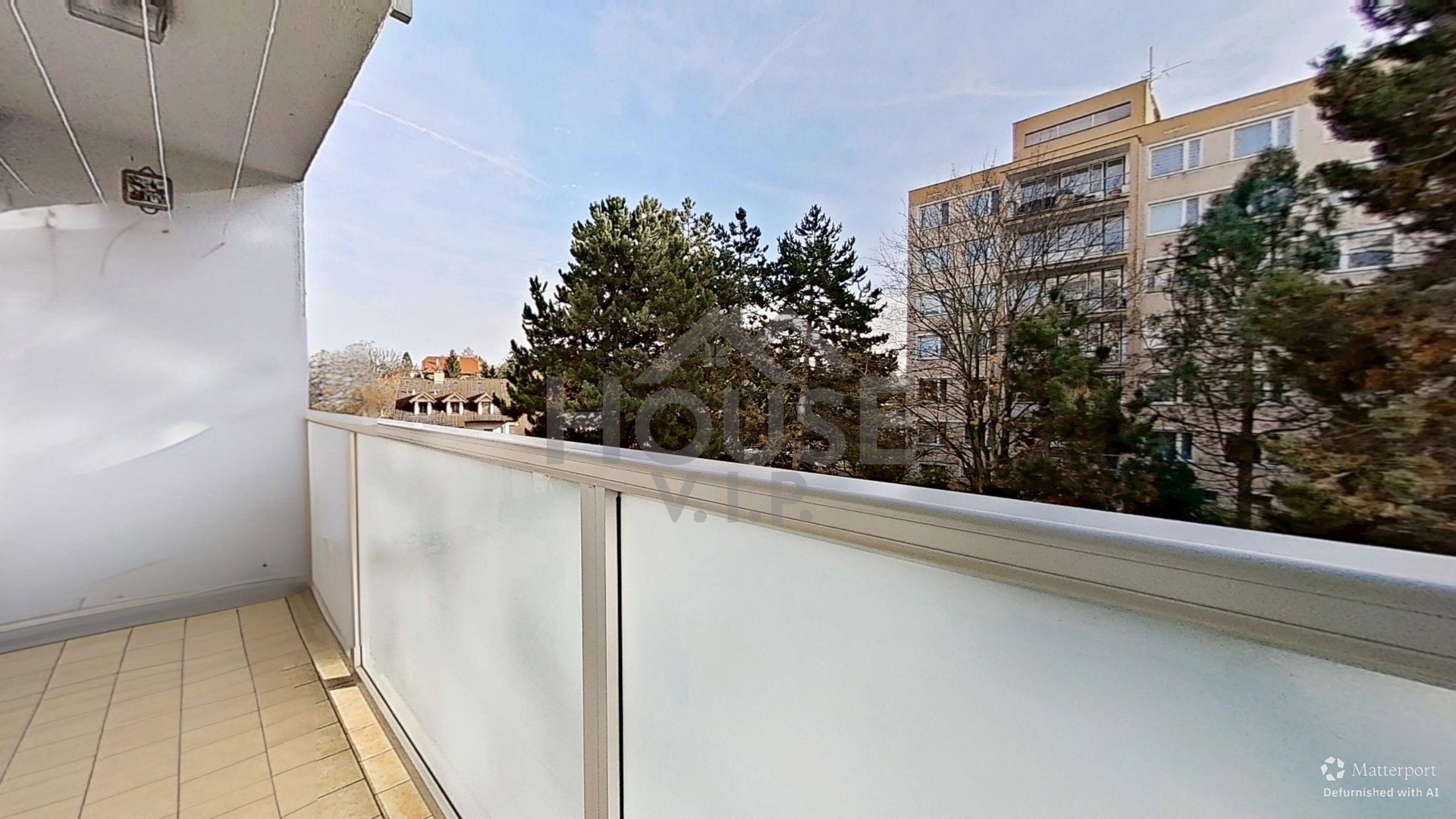 11142025_144809_defurnished