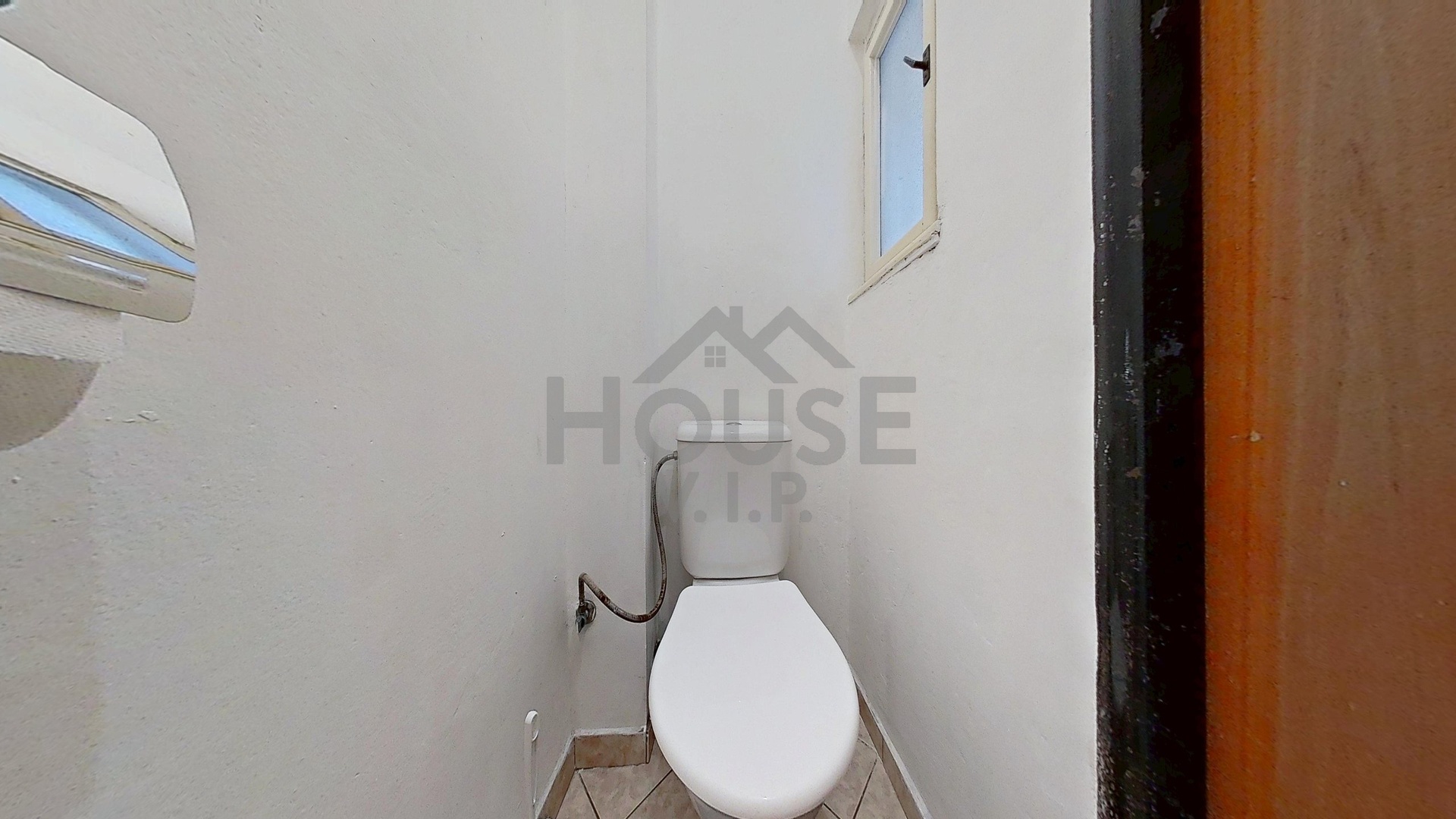 ID01464-Za-Strahovem-03312026_193634