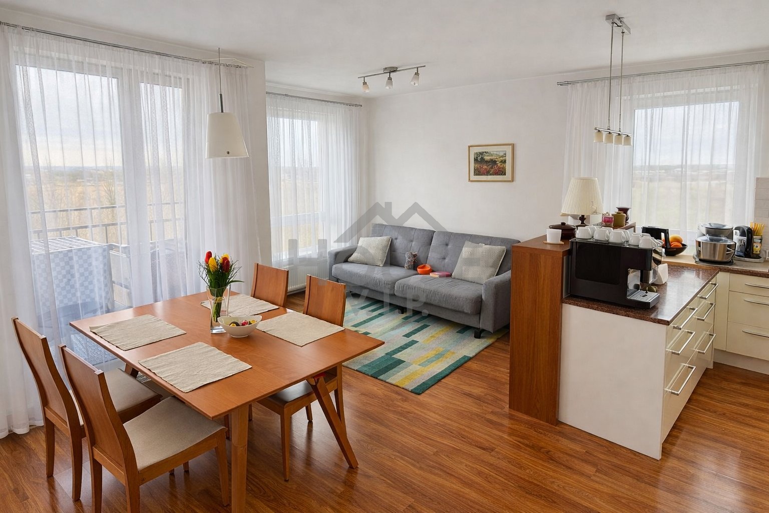 8D14A28E-CA42-41CA-9D63-5F1BB0109ACF