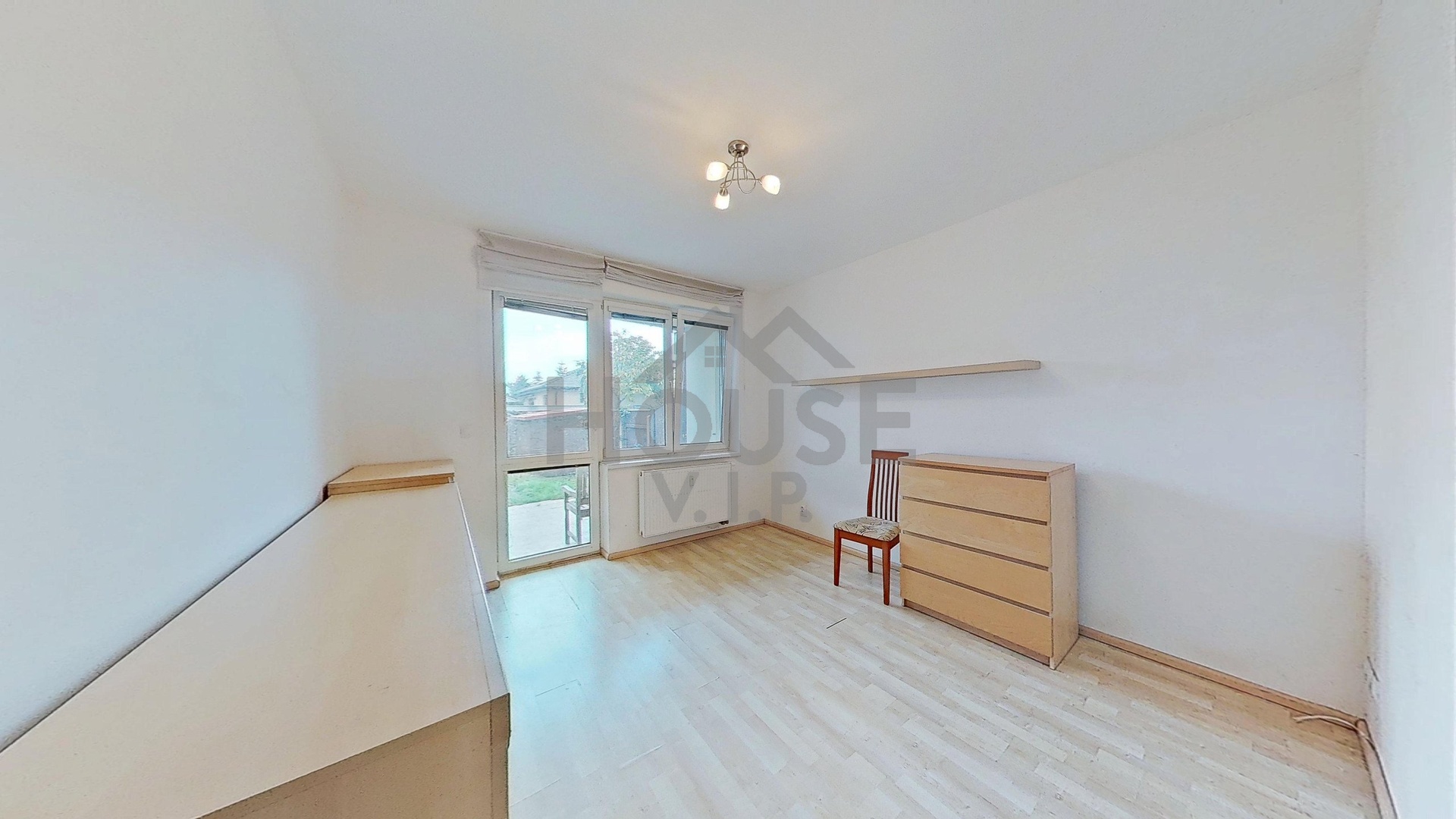 Brandyska-314-10142025_200757