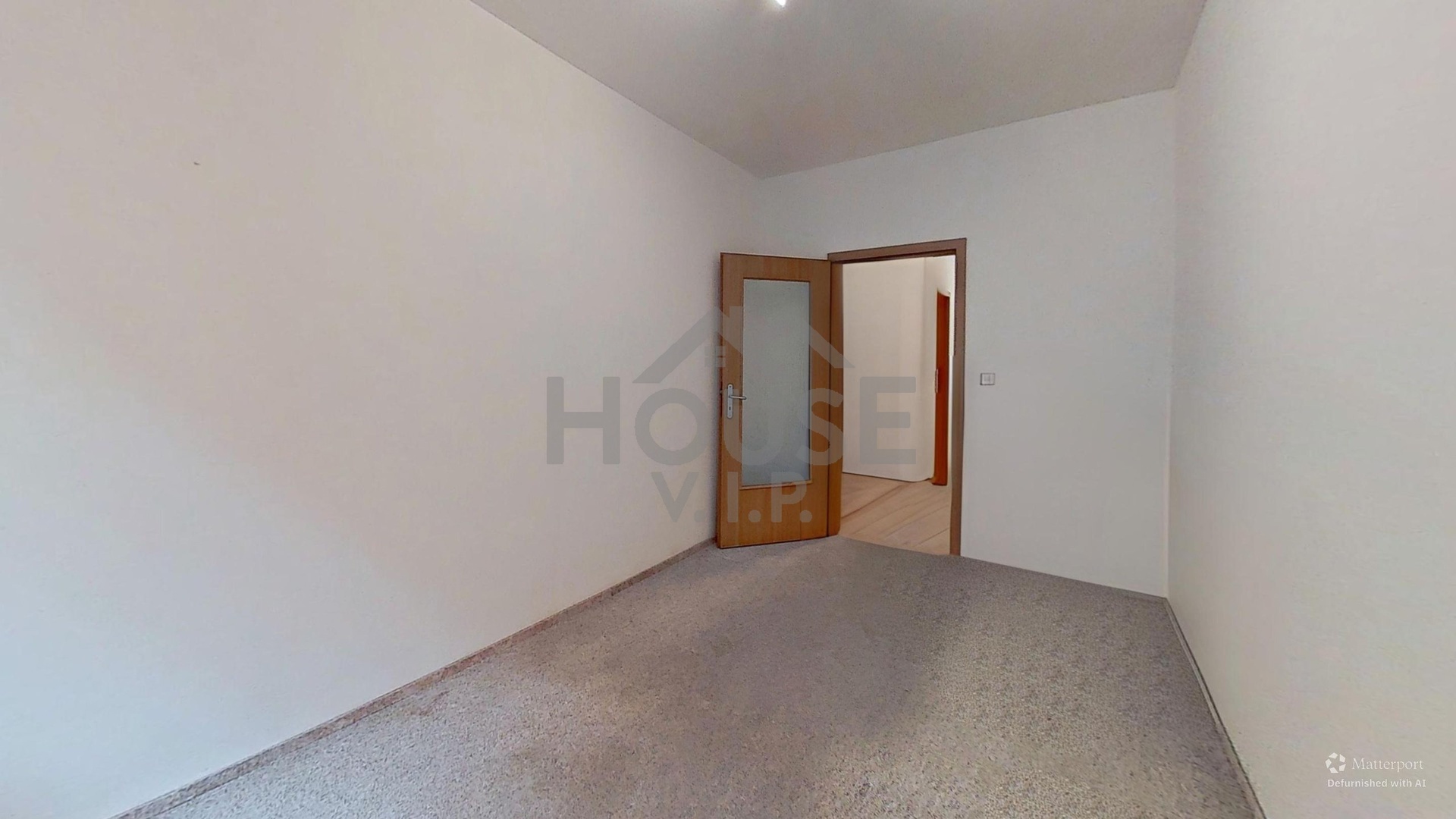 9-Jerabinova-Bedroom-Defurnished 3