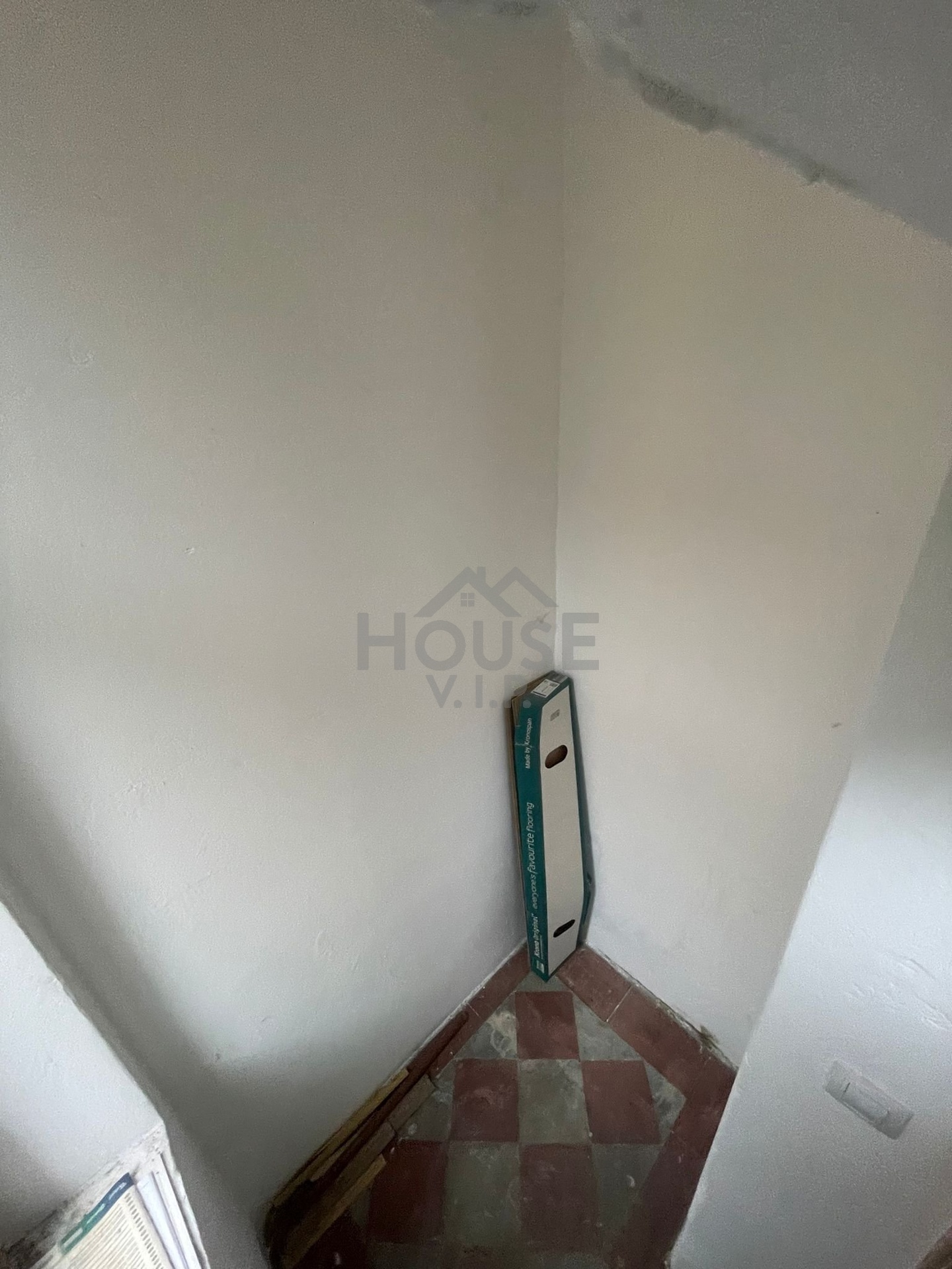 4f0a0674-688a-4dff-bf89-49415680448c