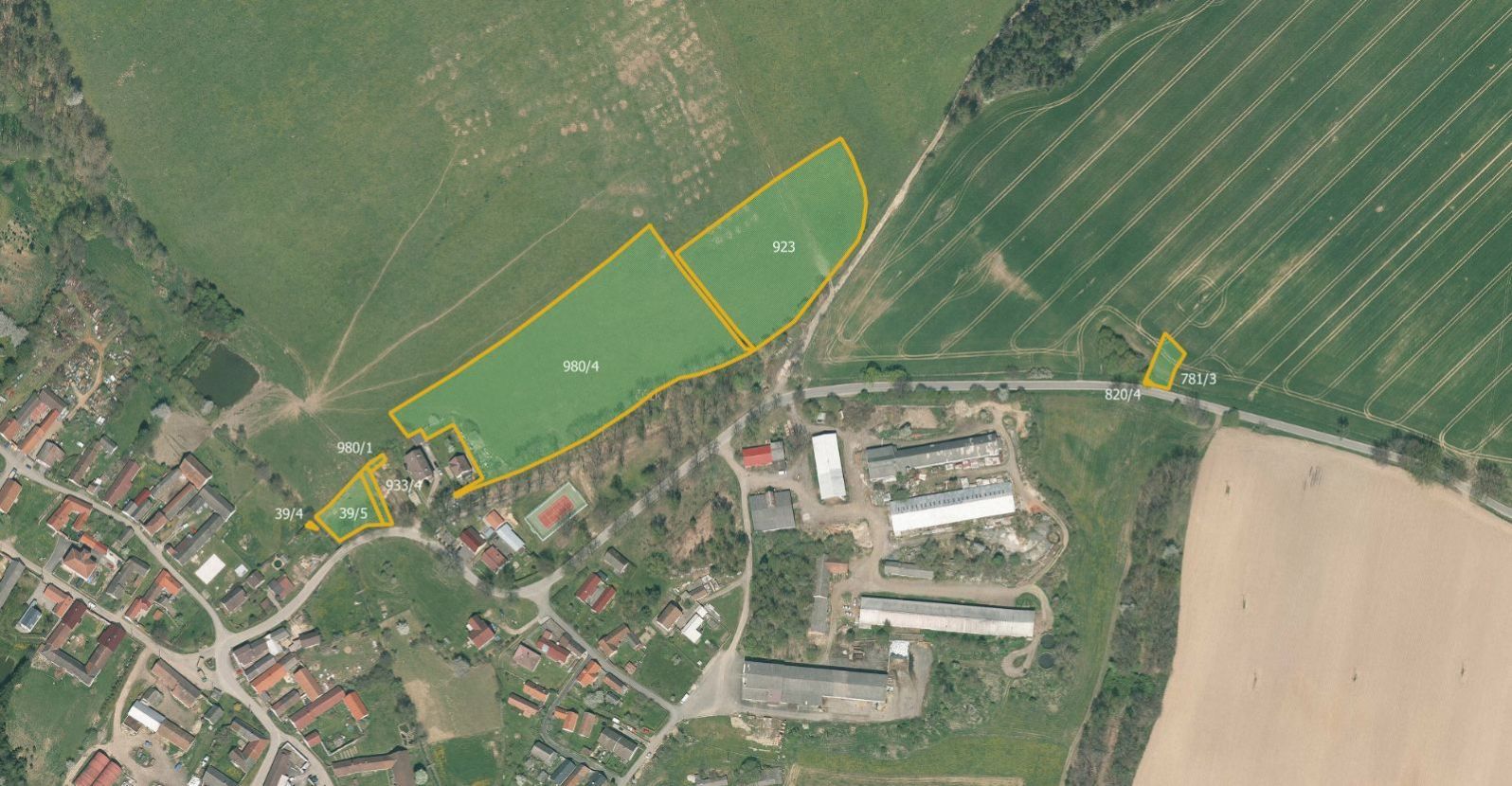 Prodej zemědělské půdy Mlýny 771 288 Kč, foto 1