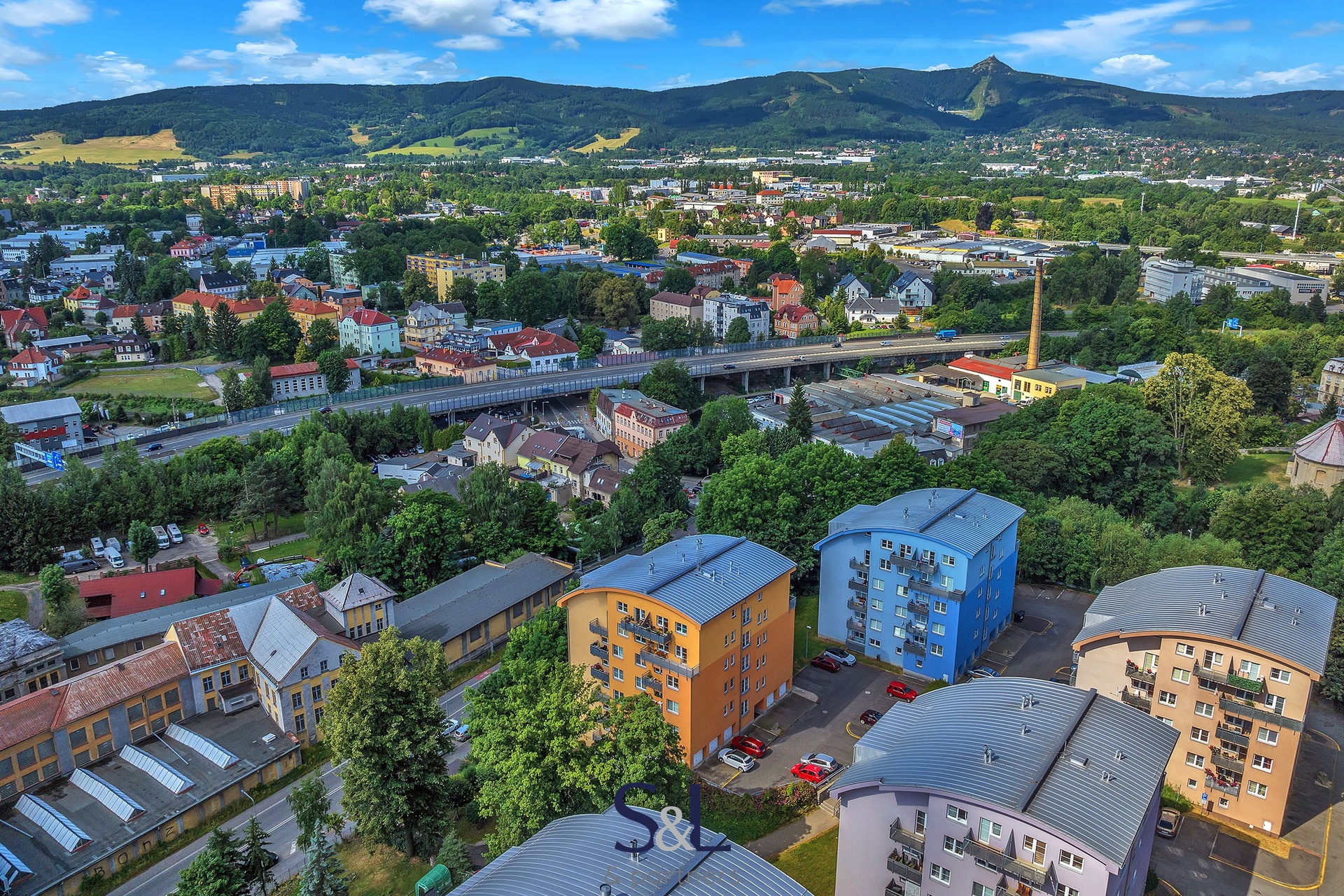DJI_0438