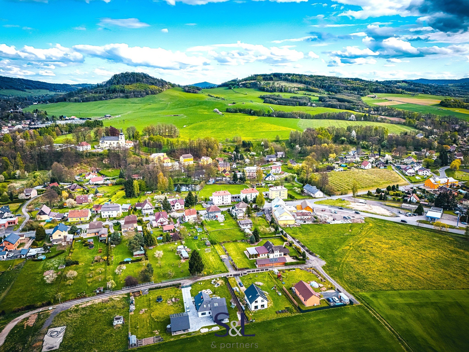 dji_fly_20250422_171258_0781_1745342465128_aeb