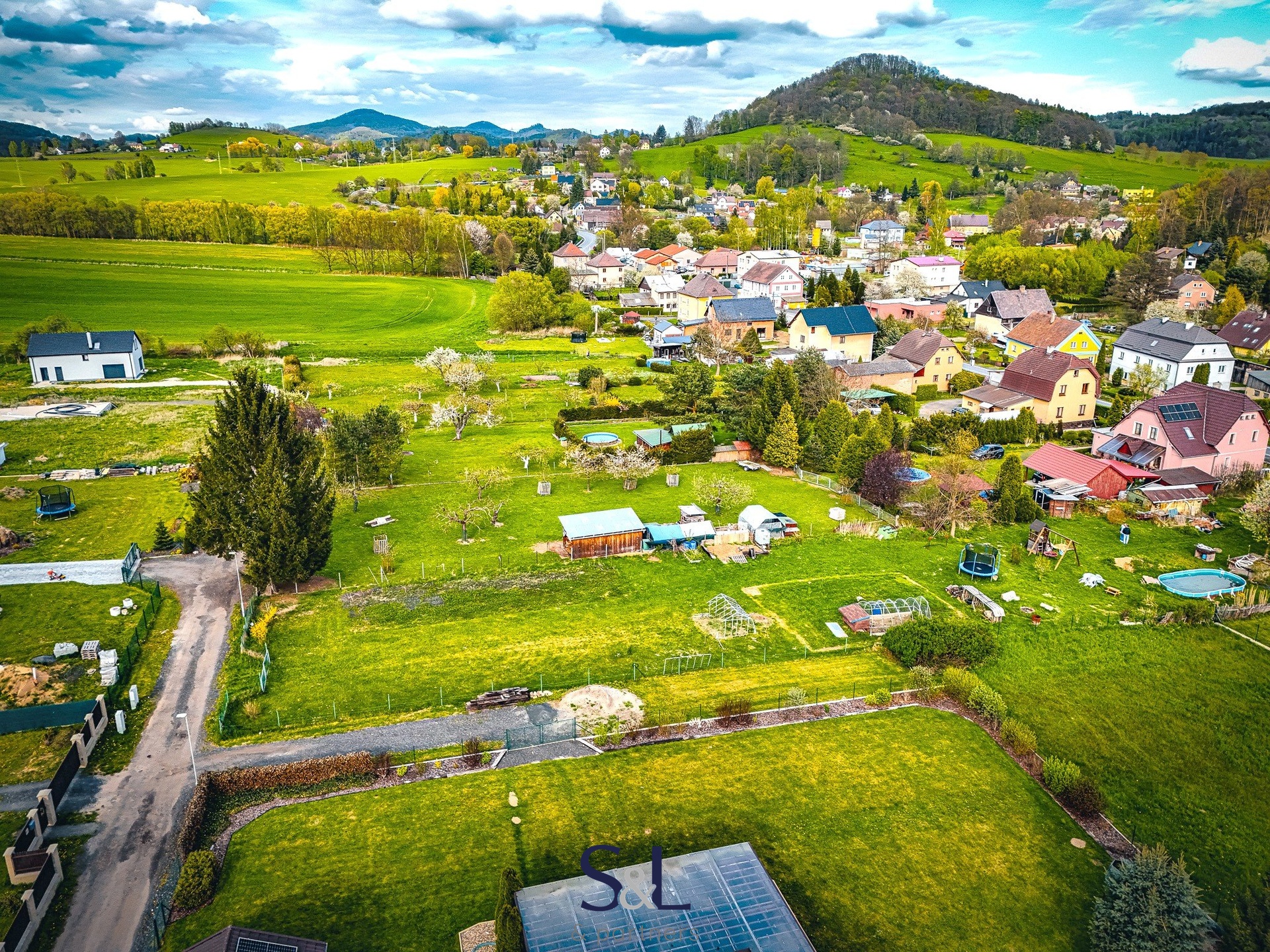 dji_fly_20250422_171104_0769_1745342493629_aeb
