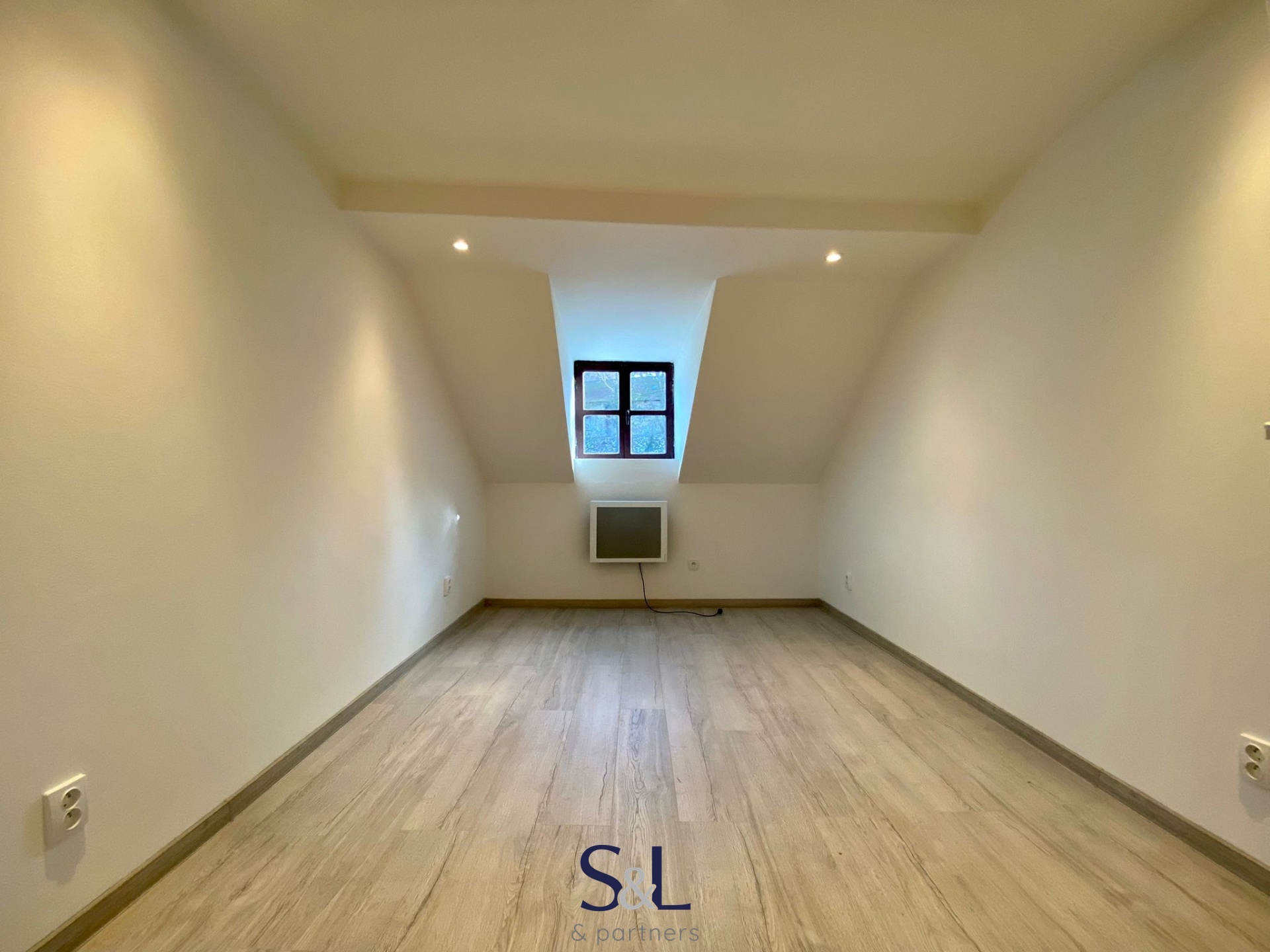 PHOTO-2023-03-03-15-13-43