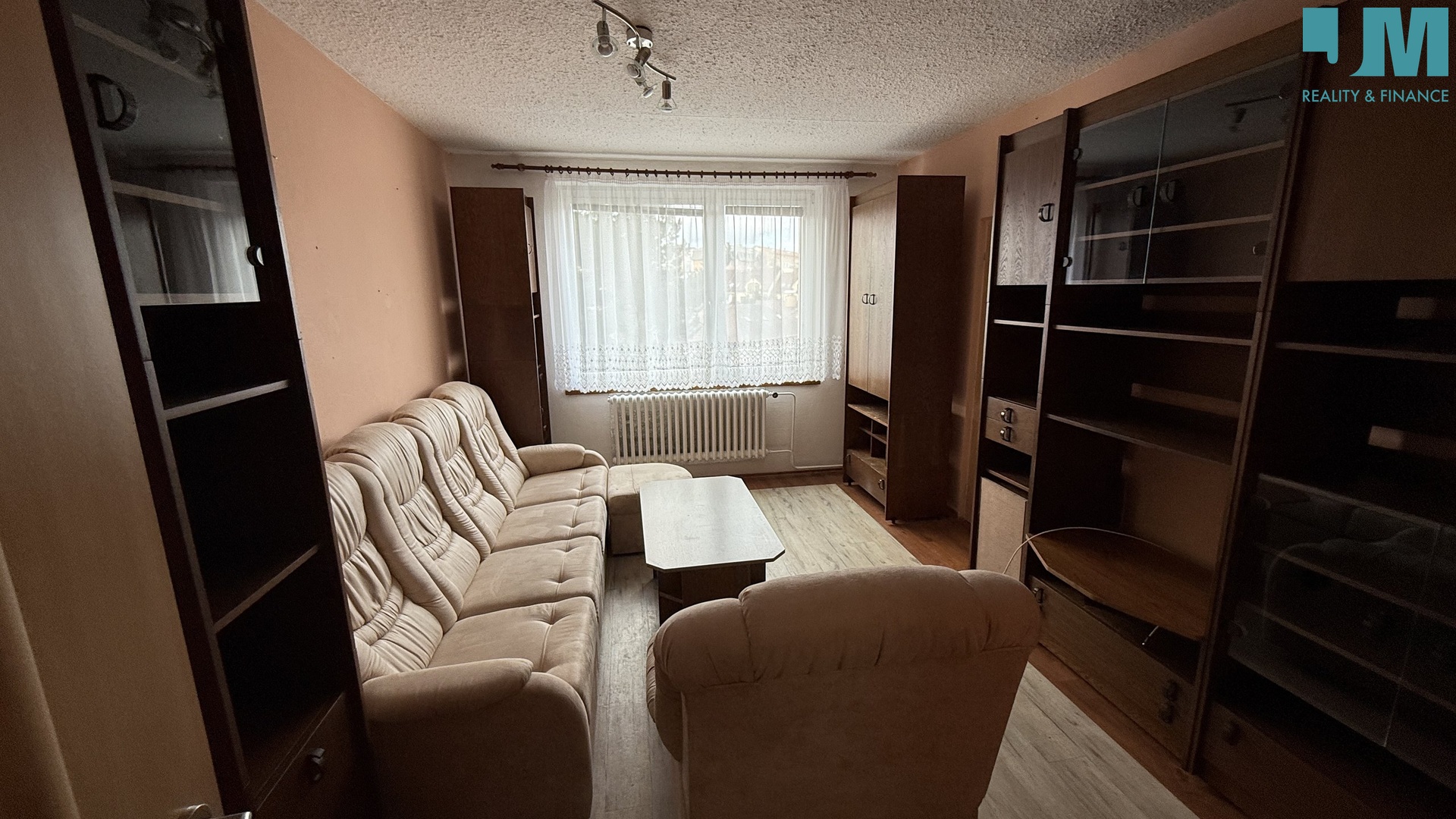 20251024_095614515_iOS