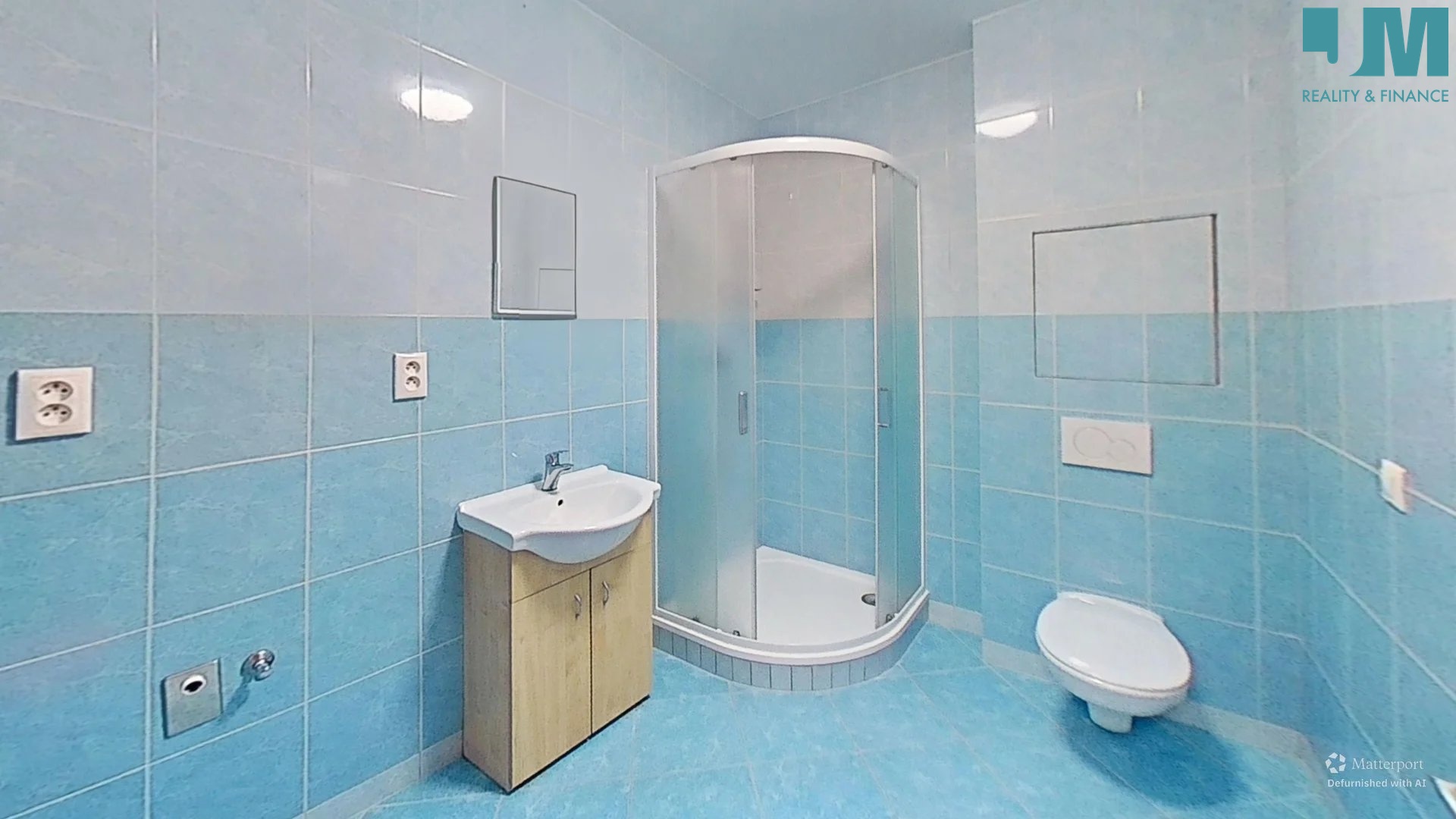 t5opiC7EgUU-Bathroom