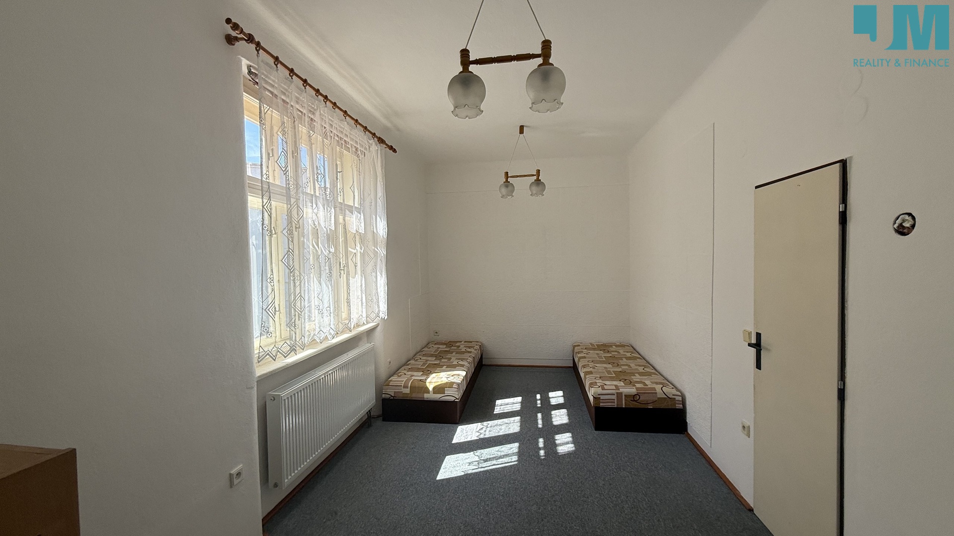 20250621_140338850_iOS