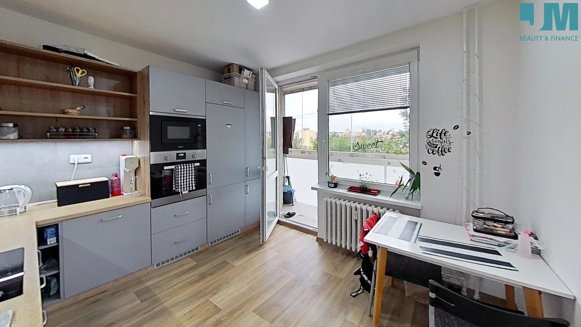 7i2HzByvhzv-Kitchen