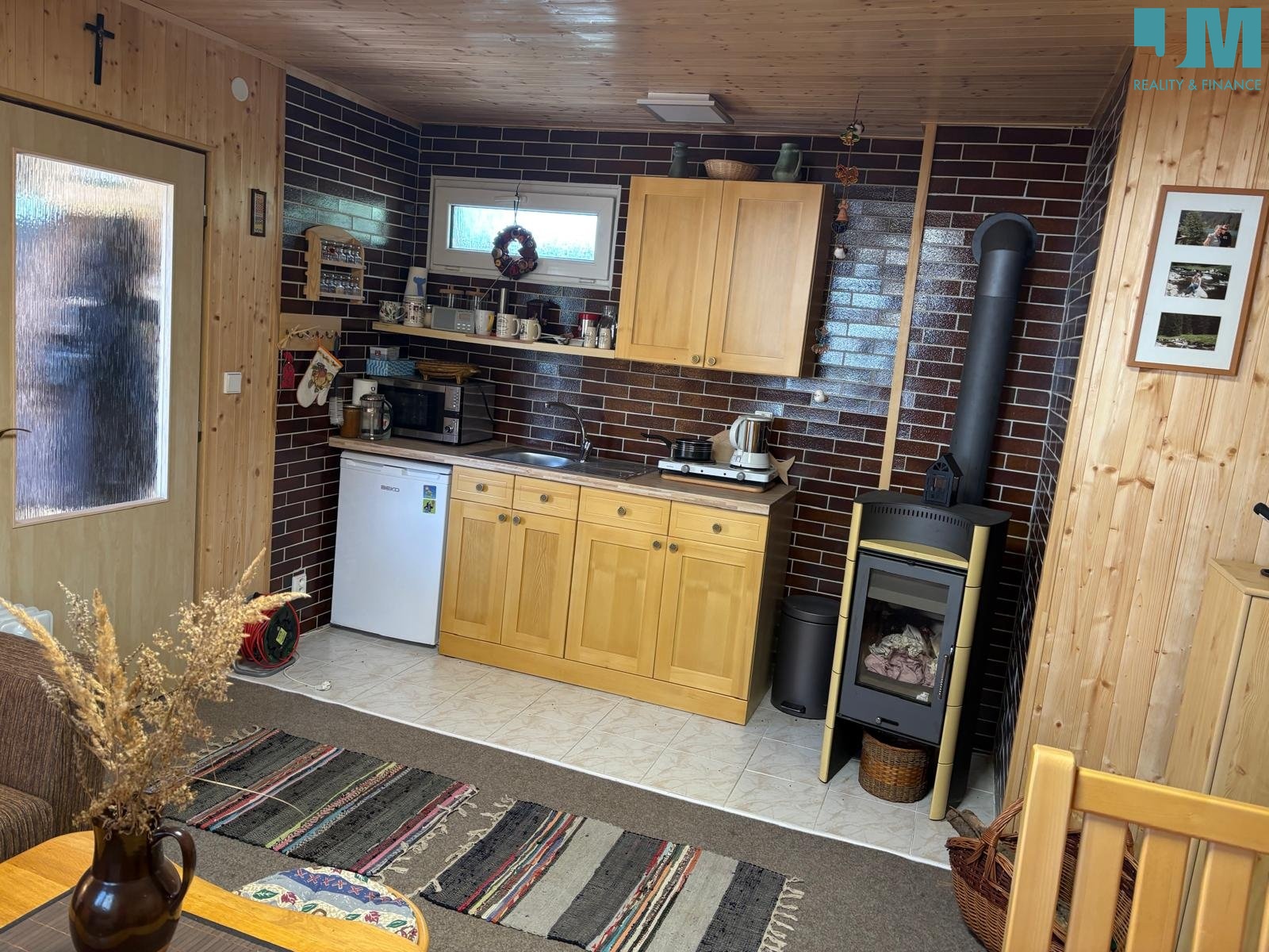 8_PHOTO-2025-05-11-17-27-03