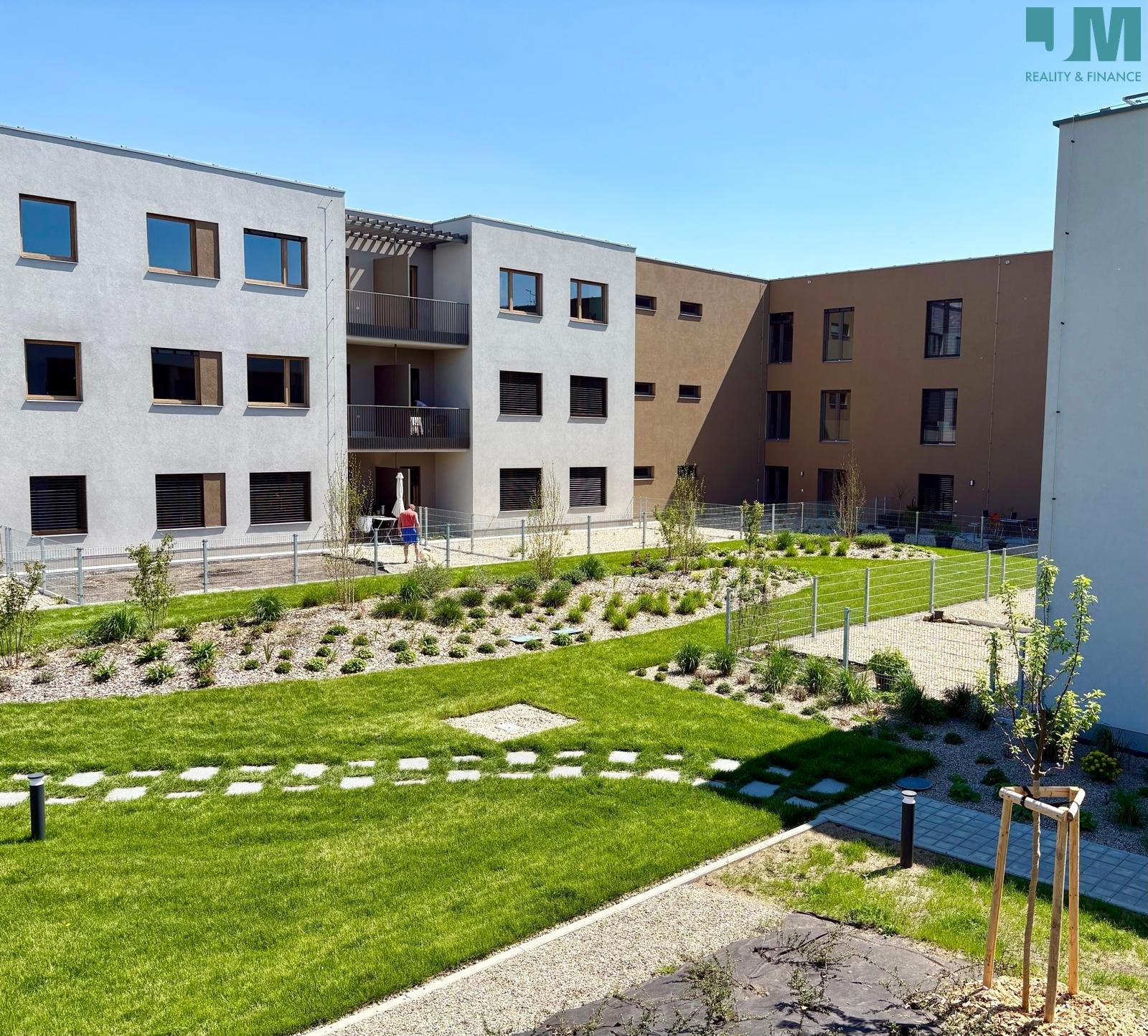 PHOTO-2026-03-23-10-33-18