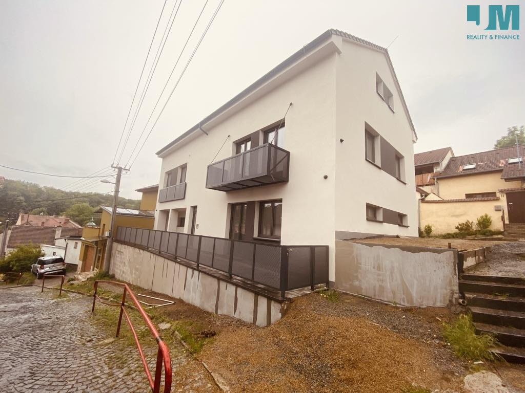 1731554f-e875-4356-bd38-206fec34540a