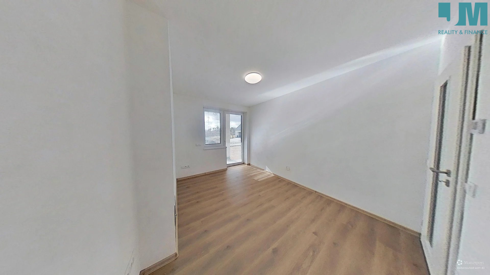 03.02.2026_21.54.54_defurnished