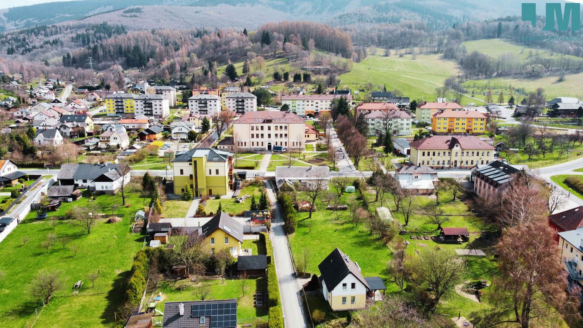 6247dd42-e835-40ba-a42a-1990ddab64bf