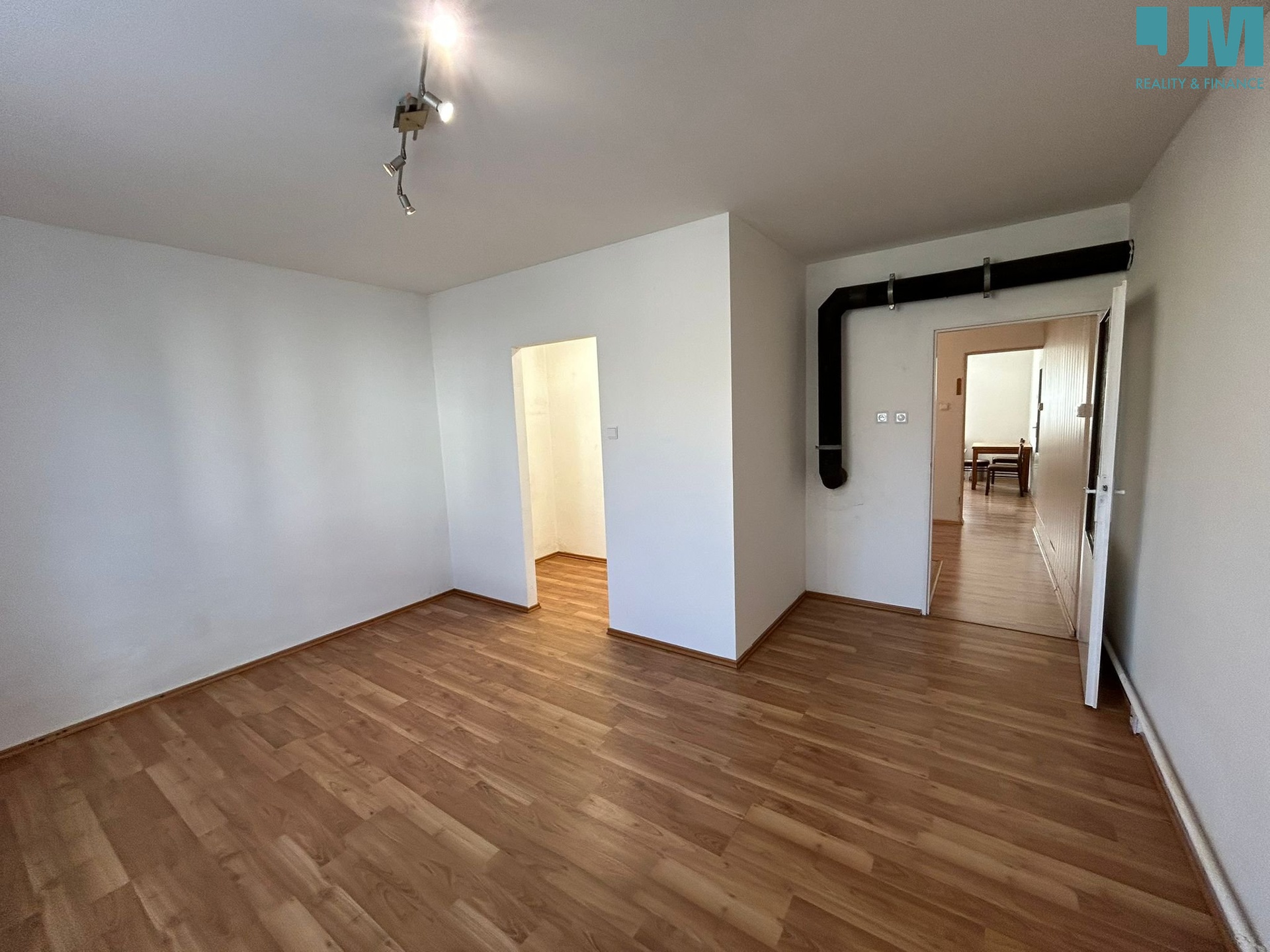 Obrázek WhatsApp, 2025-10-14 v 23.42.24_7f947e6c