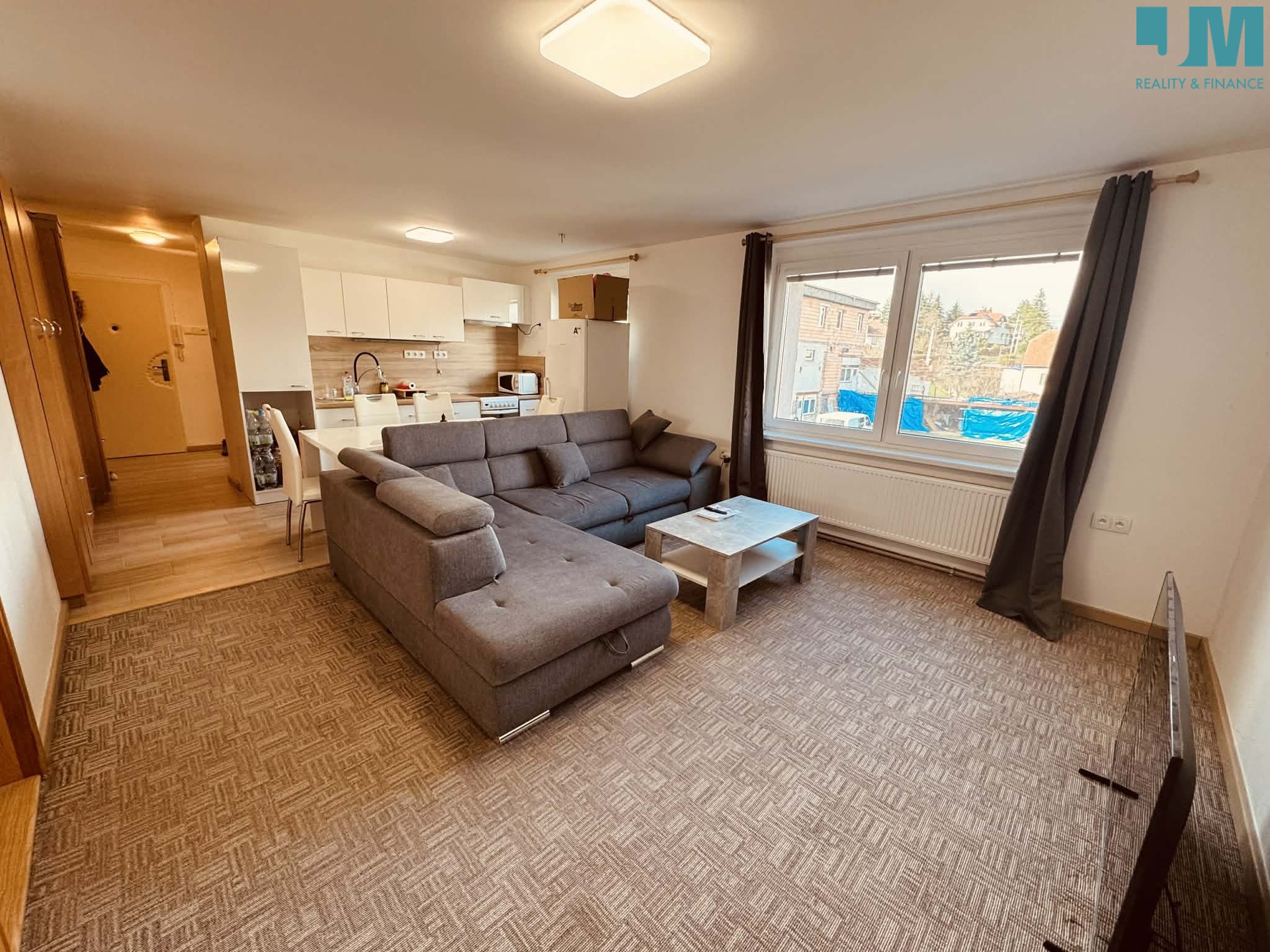 a59cad41-9876-44e7-881f-92a9ccdcde81