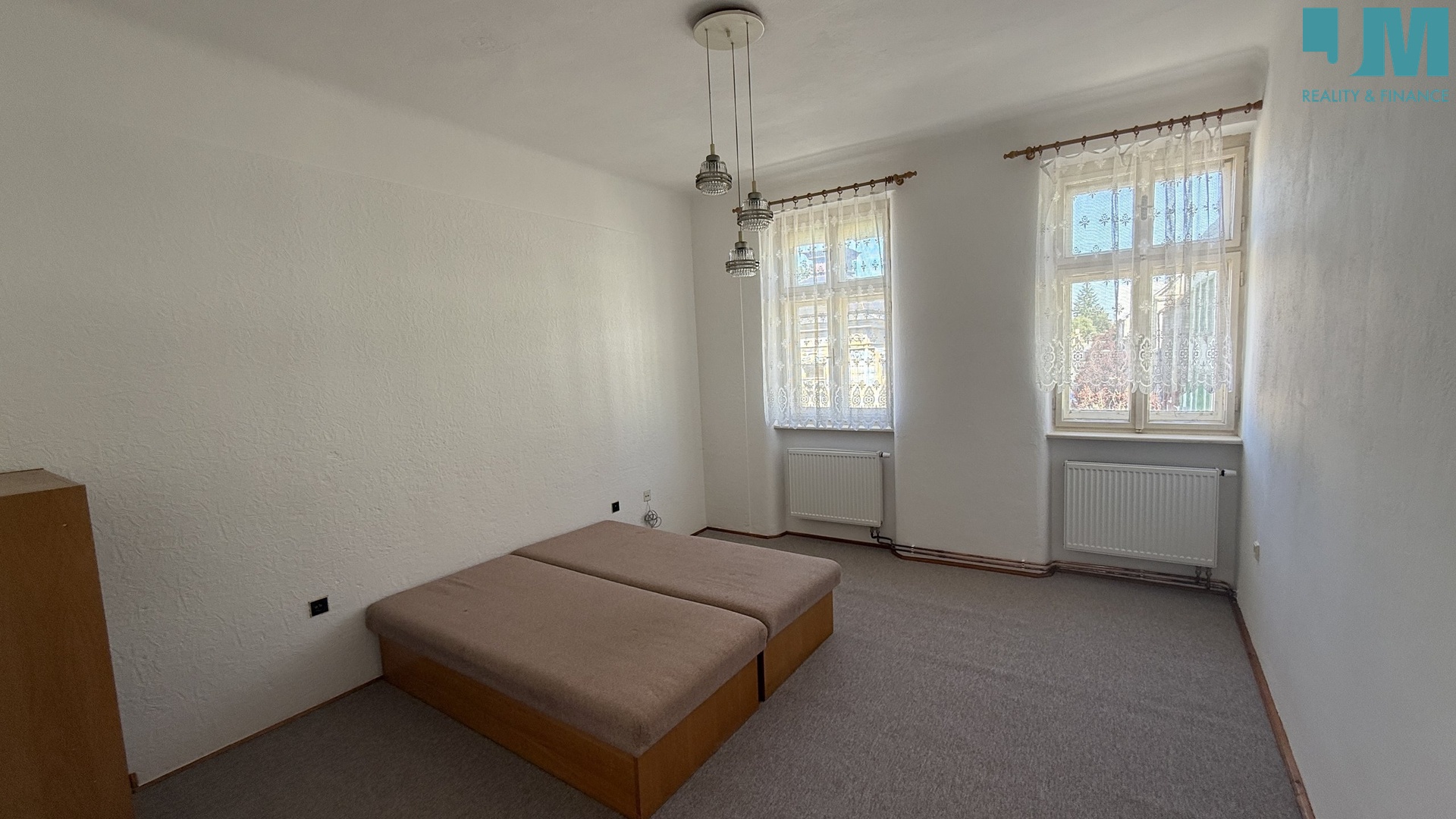 20250621_140414363_iOS