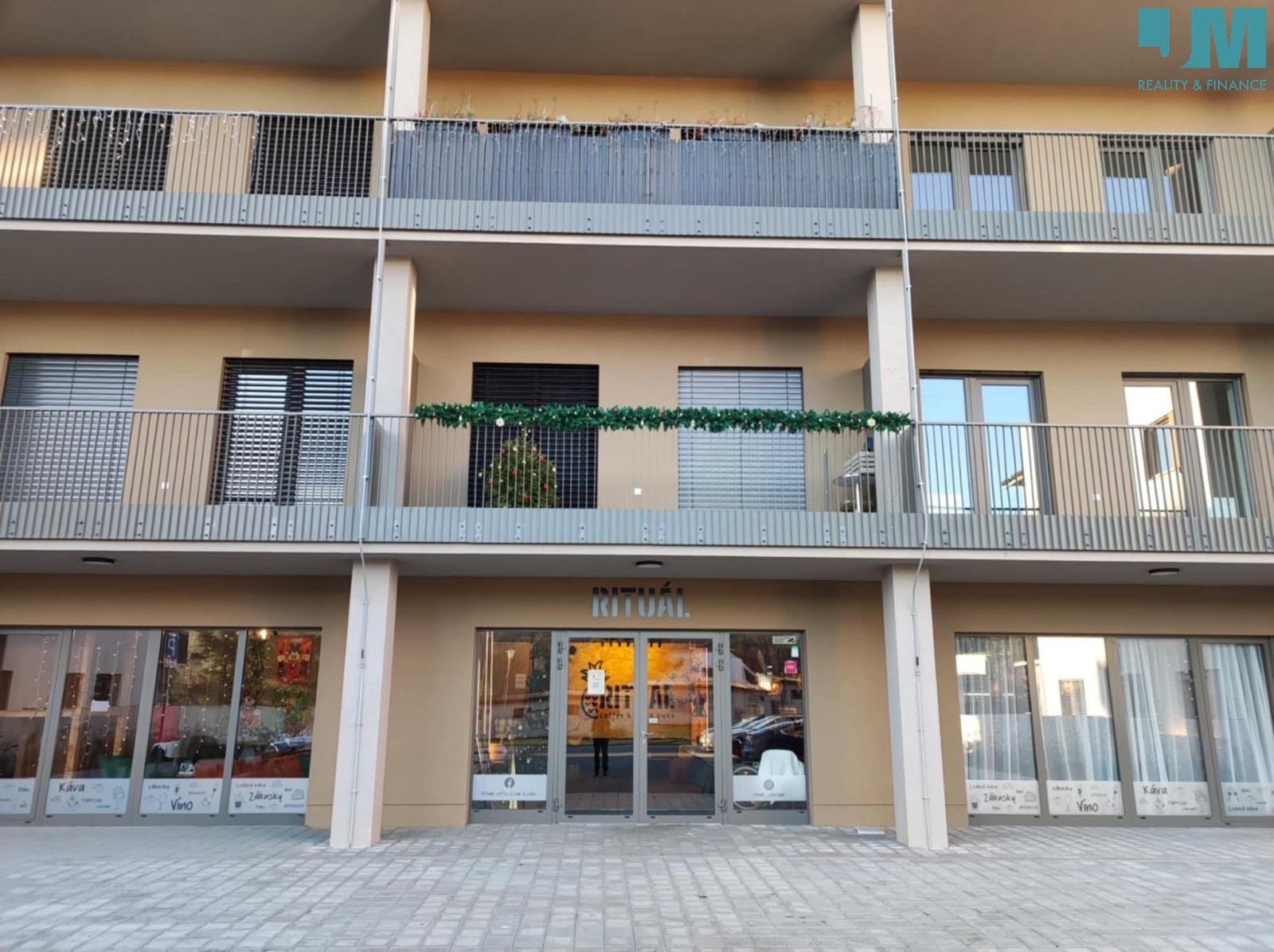 219a6175-6ca9-4a56-aa5d-75c1b3910dd3