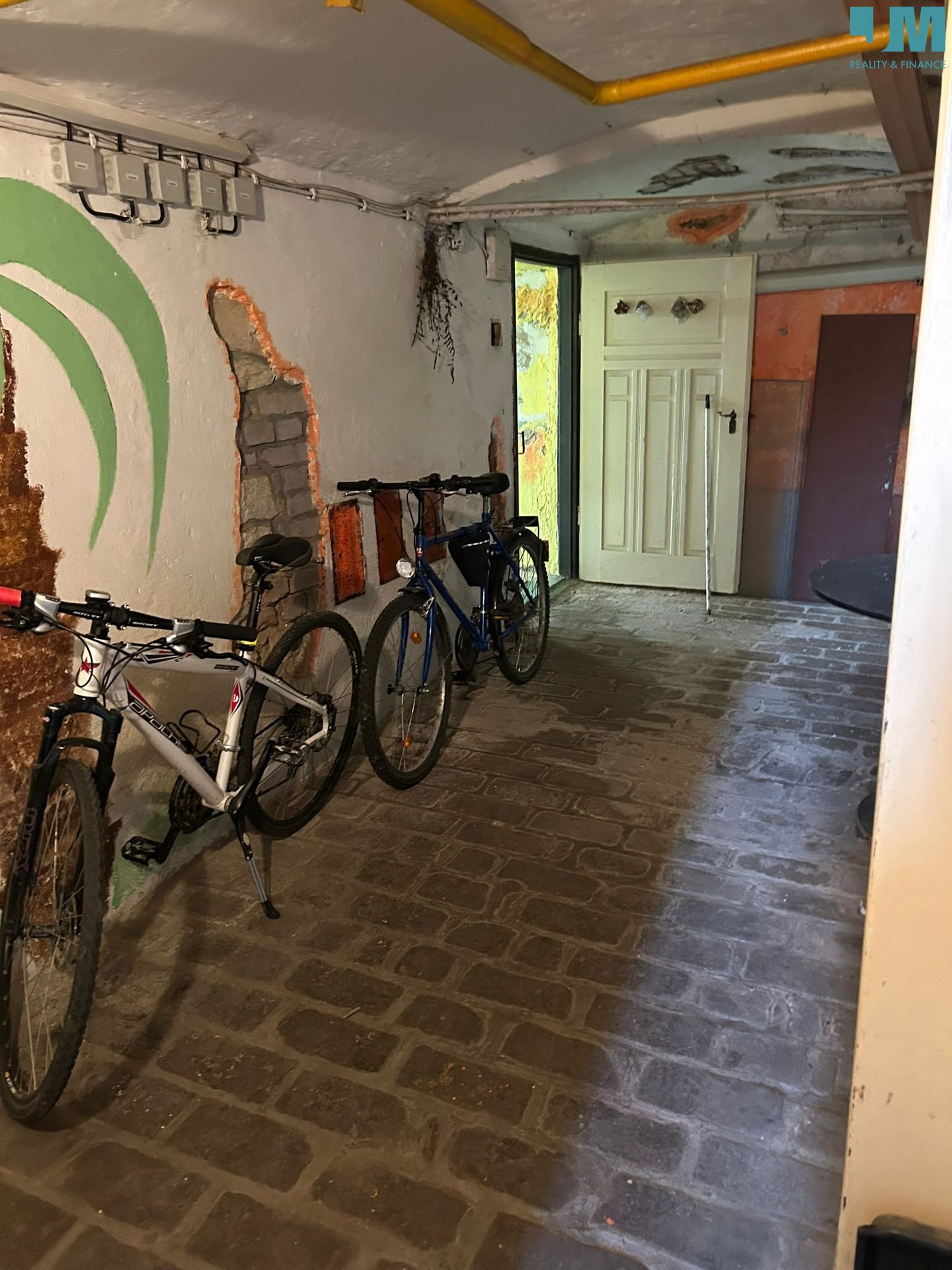 Obrázek WhatsApp, 2025-10-14 v 23.42.18_8dfe384c