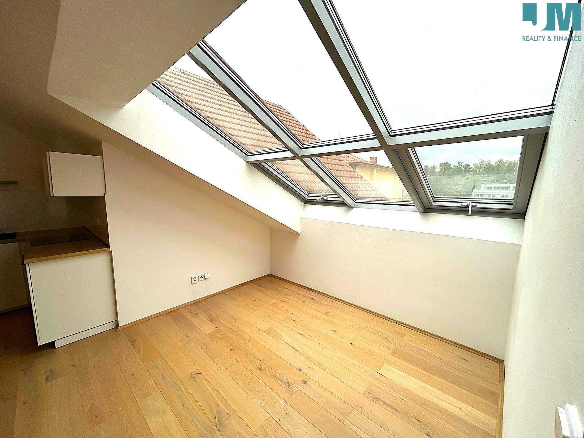 Obrázek WhatsApp, 2025-10-11 v 14.23.17_f0dff285 -