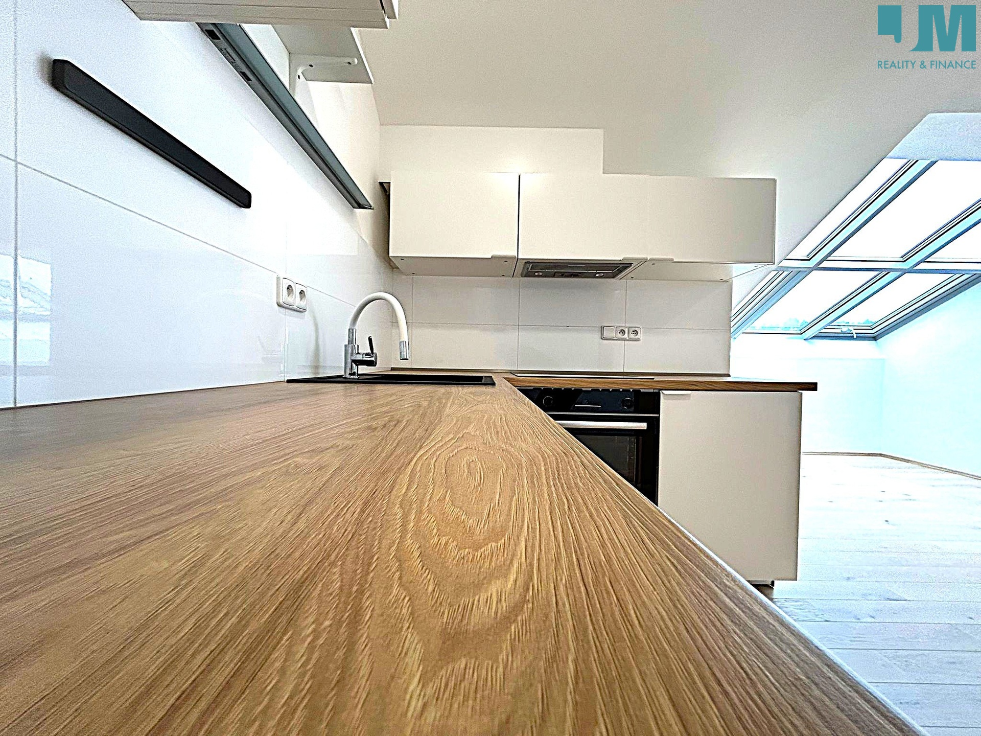 Obrázek WhatsApp, 2025-10-11 v 14.23.12_ab00ccf1