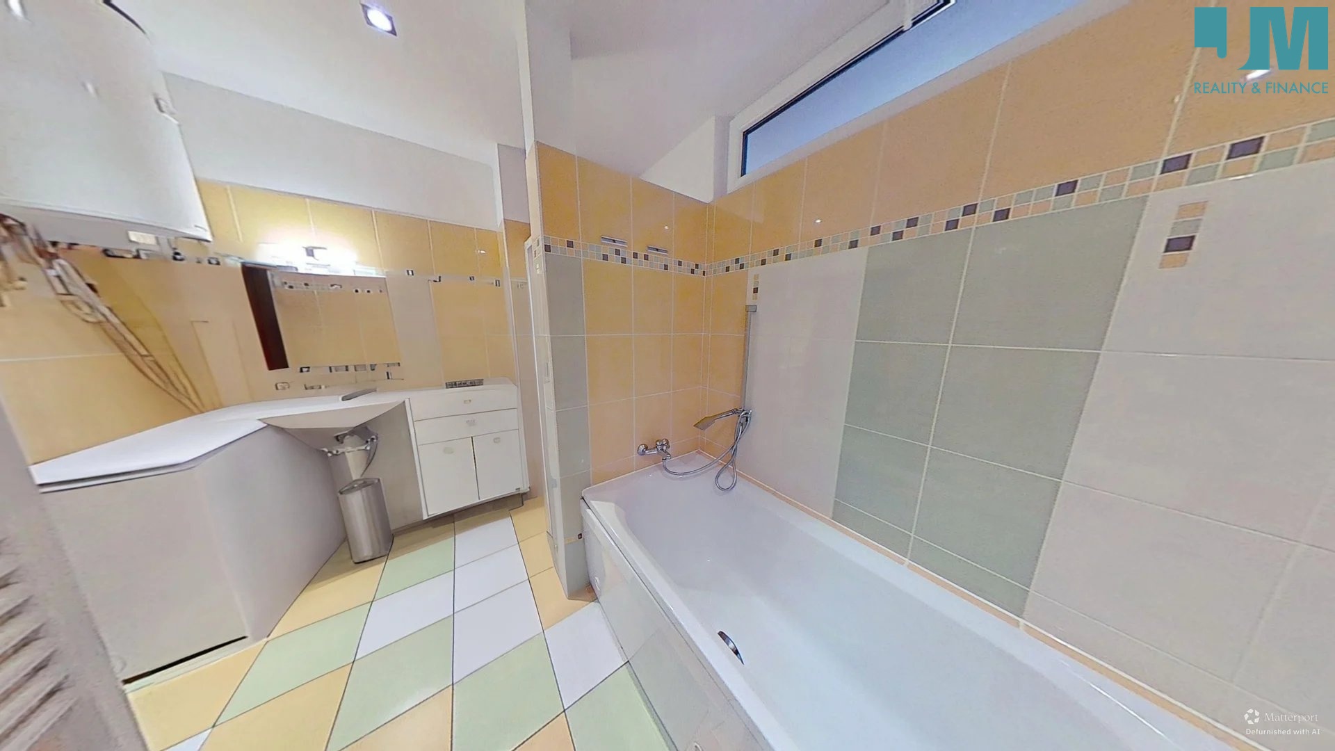 11.10.2025_21.05.26_defurnished