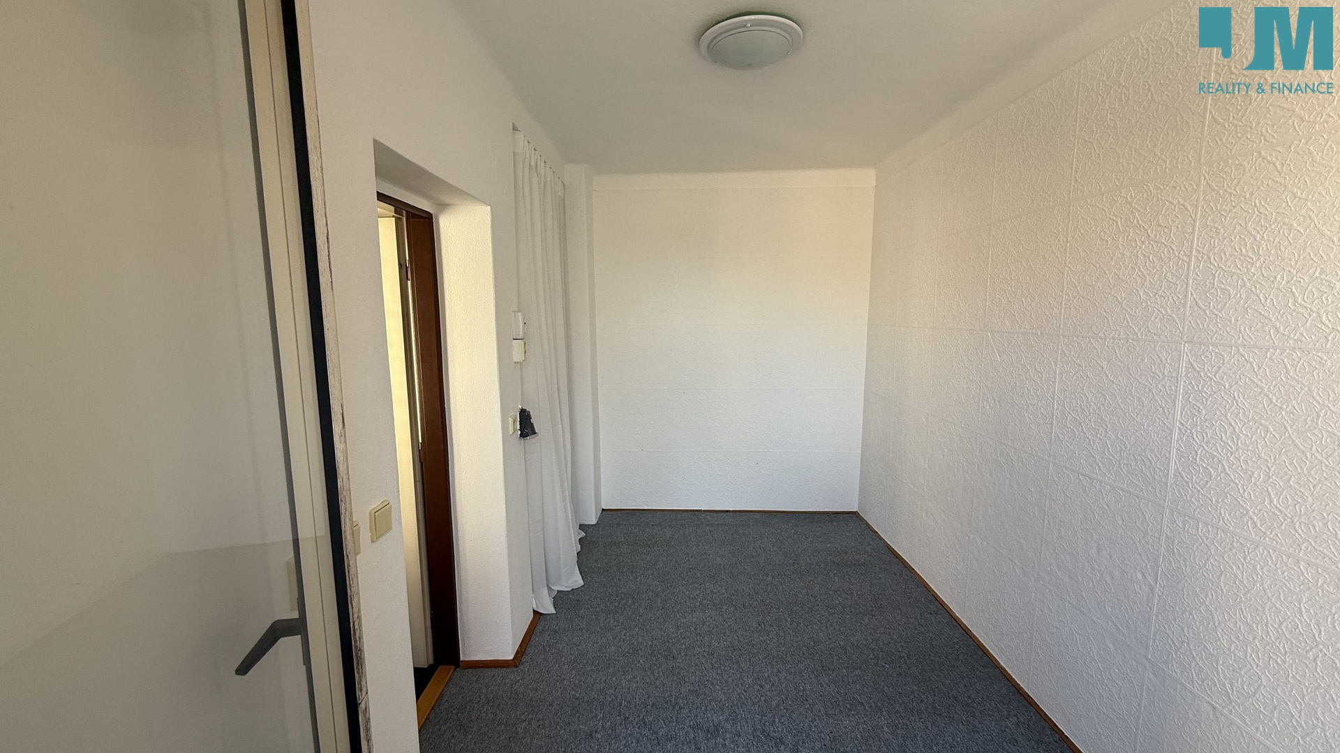 20250621_140532766_iOS