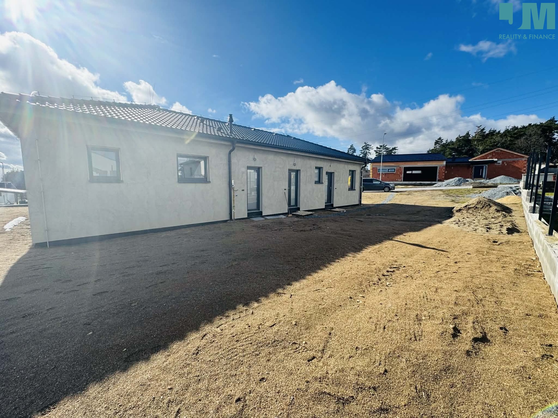 40d6934b-93e5-4601-90a0-2a87ad26053e