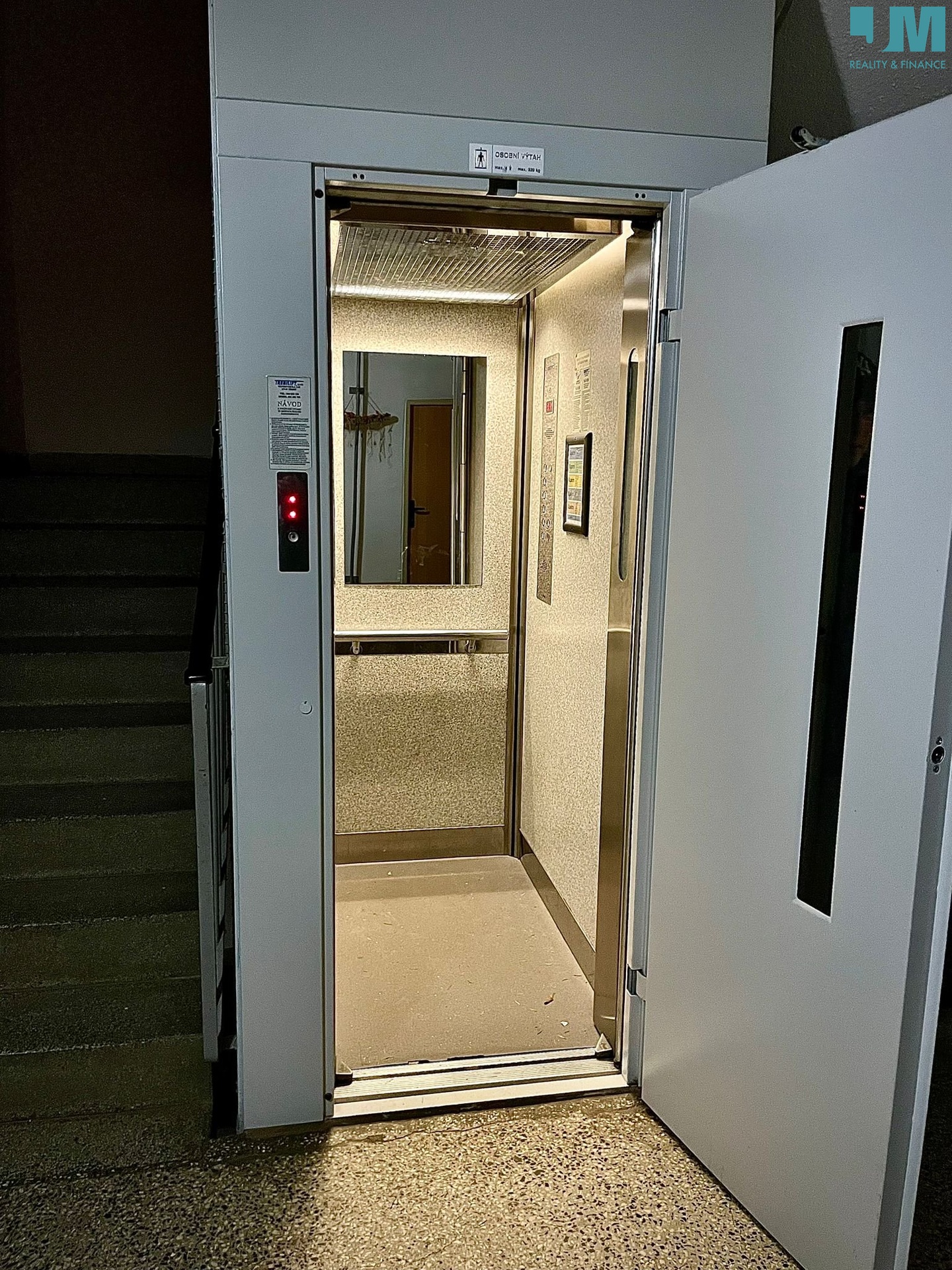 Obrázek WhatsApp, 2025-11-17 v 17.48.18_dc2c6a9f