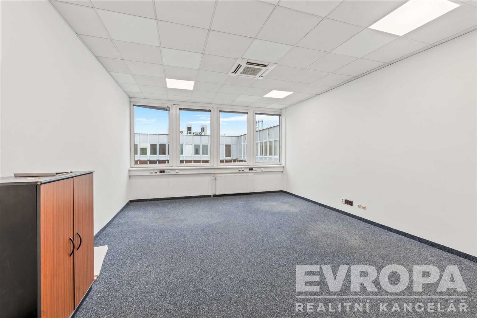 Pronájem kanceláře Praha 250 Kč za m²/měsíc, foto 6