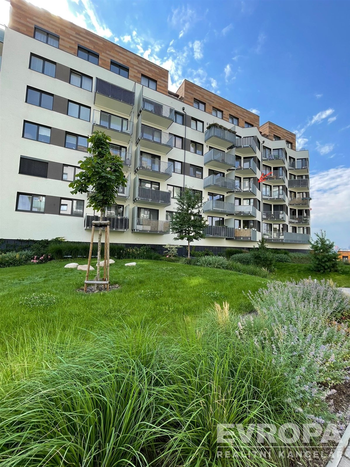 VČ. GARAŽOVÉHO STÁNÍ