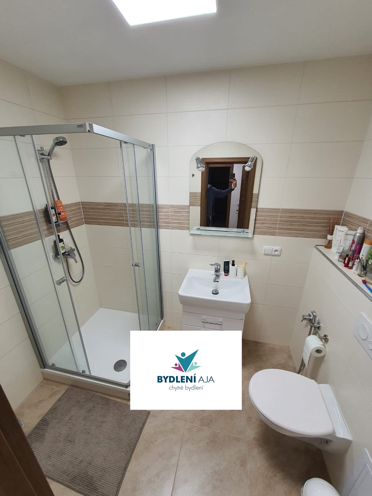 80642208-46b4-4002-bd6a-23abe2ce9a76