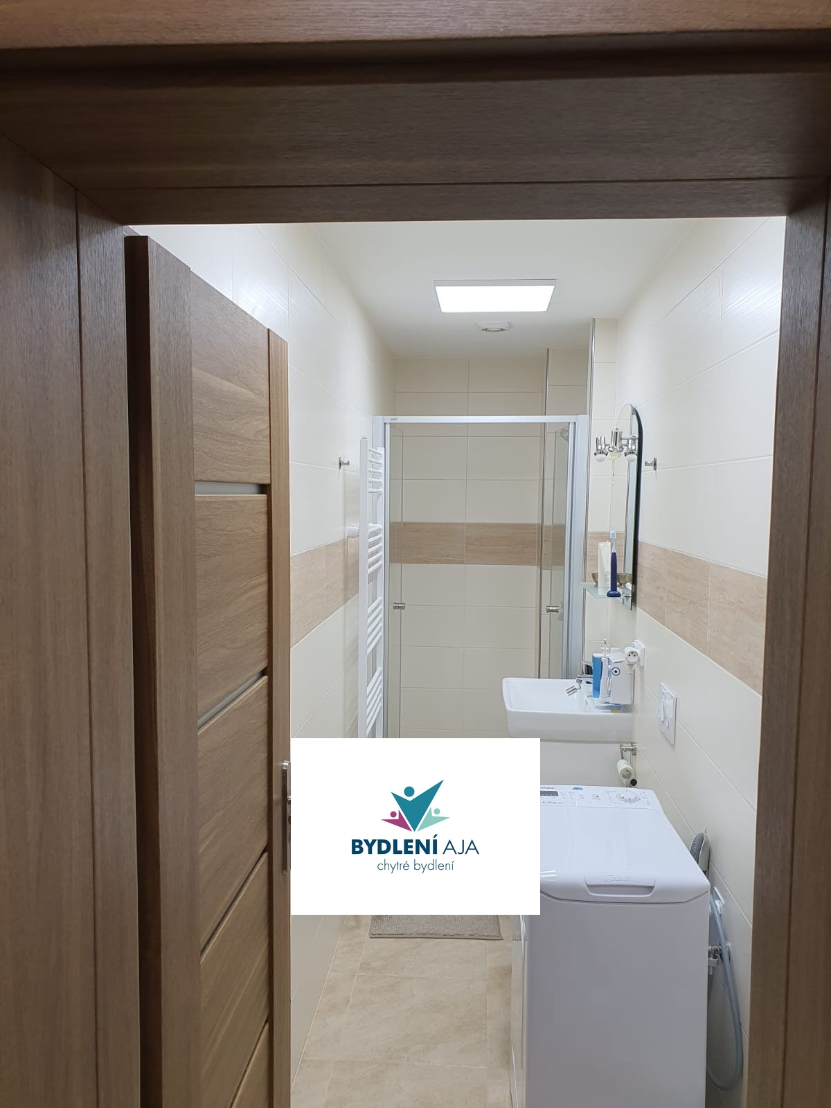 cb1e7045-2215-470b-b6dd-c98a463fc8a3