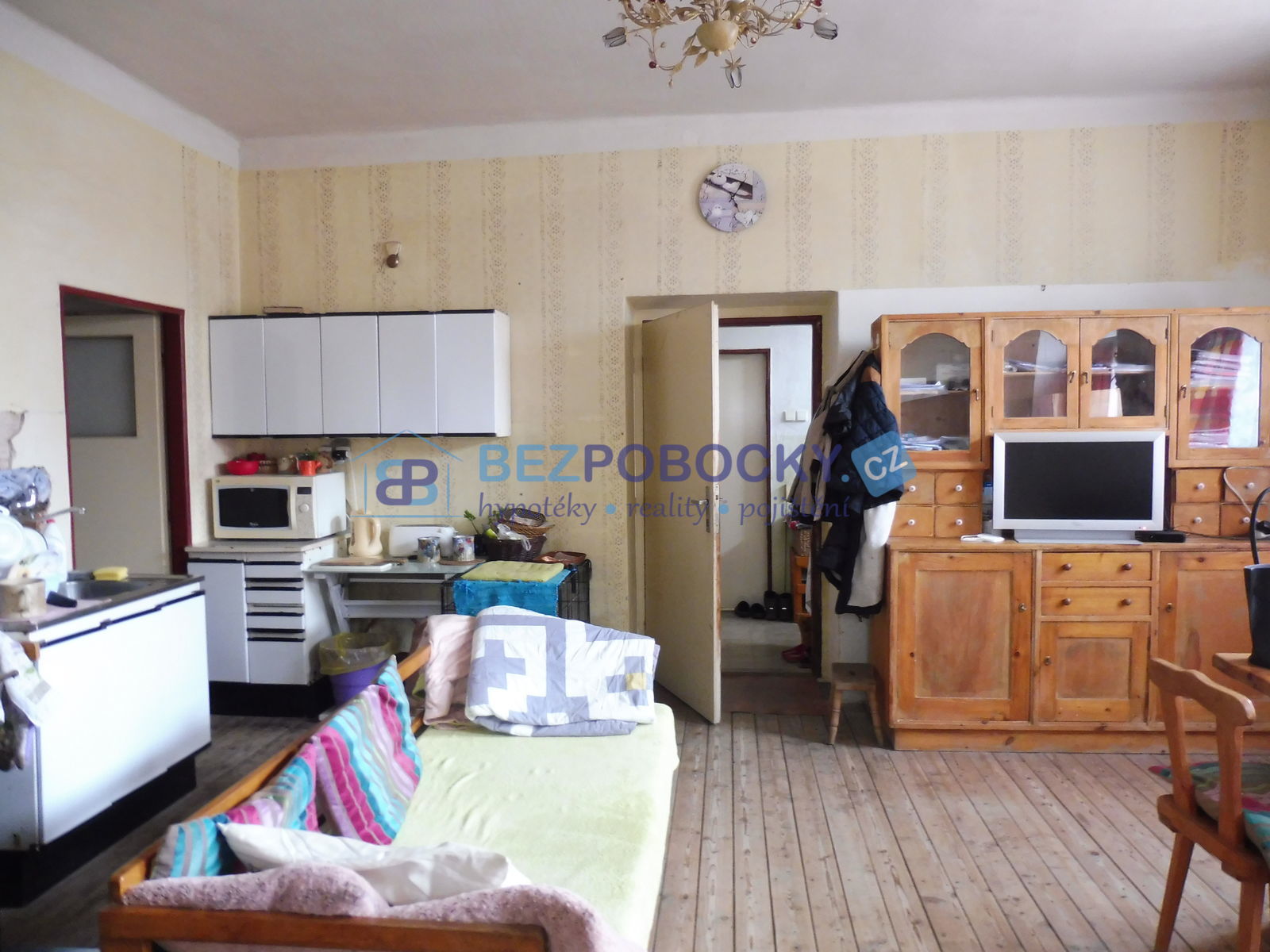 Prodej rodinného domu, 200 m² Leskovice (okres Pelhřimov), obrázek 3