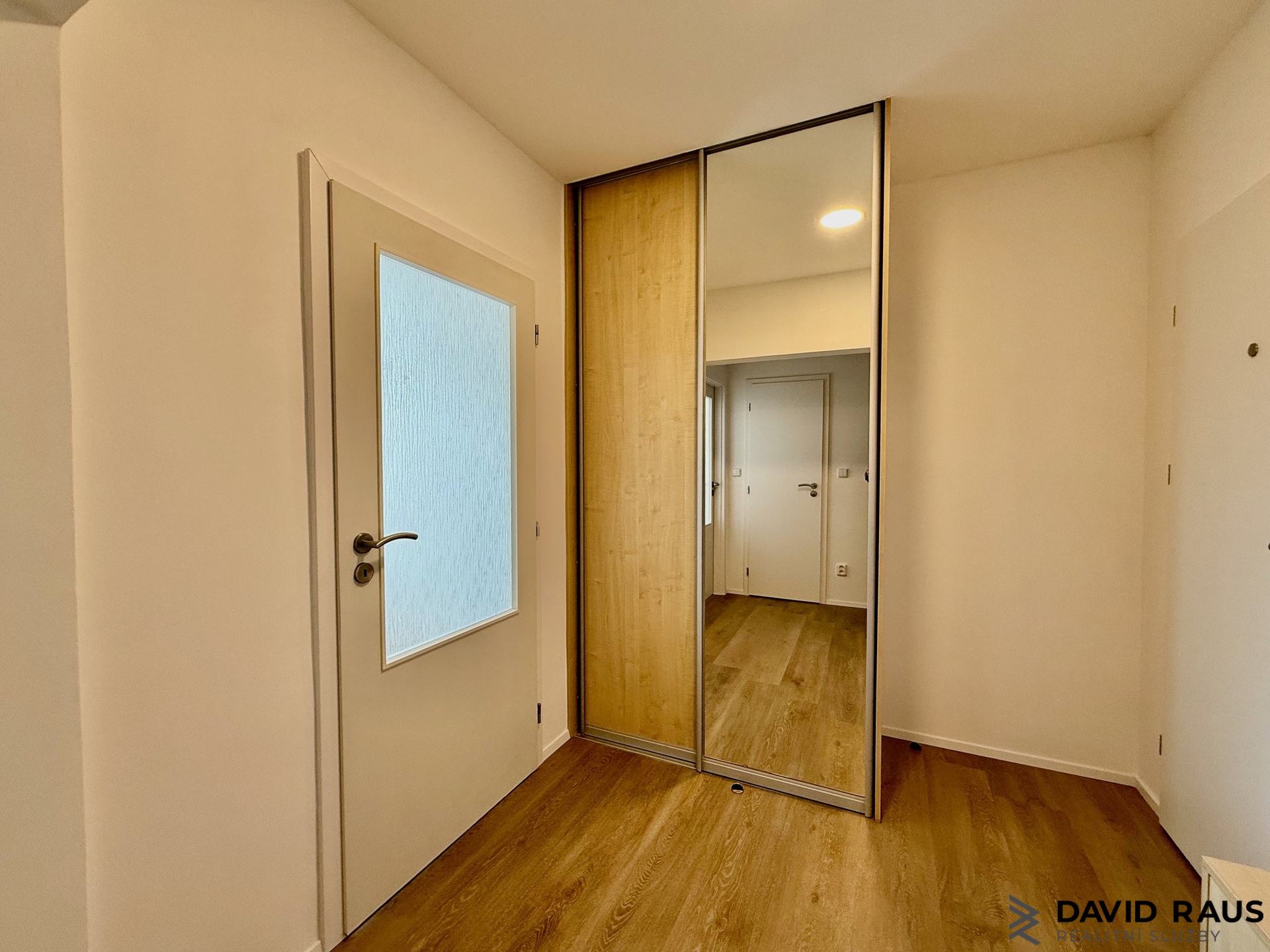 Pronájem 2+kk, Bořetická