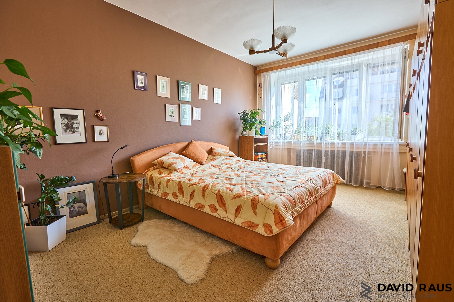 Vyškov_ ložnice_ pohled 1