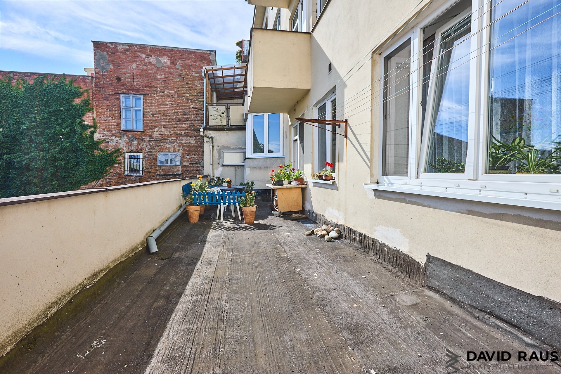 Vyškov_ terasa_ pohled1