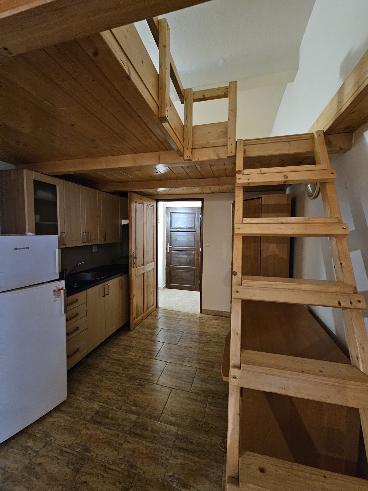 796ace52-50eb-47a8-a153-cd09aff056c1