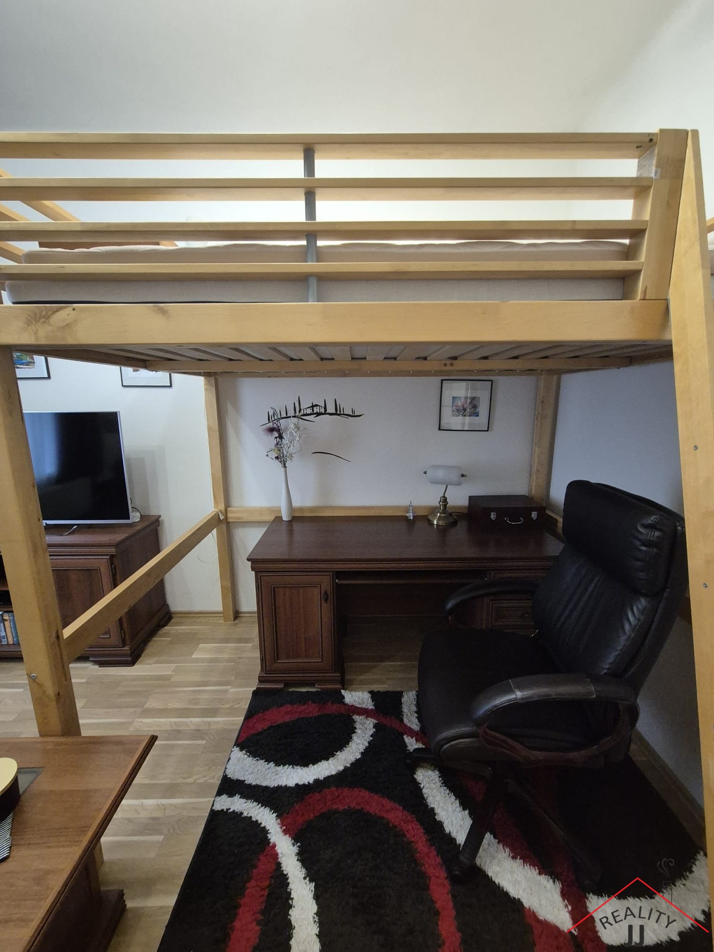 ložnicová část + pracovna