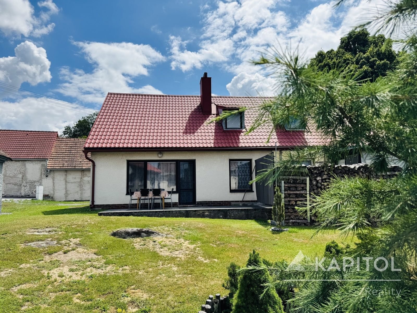 dům - pohled na terasu