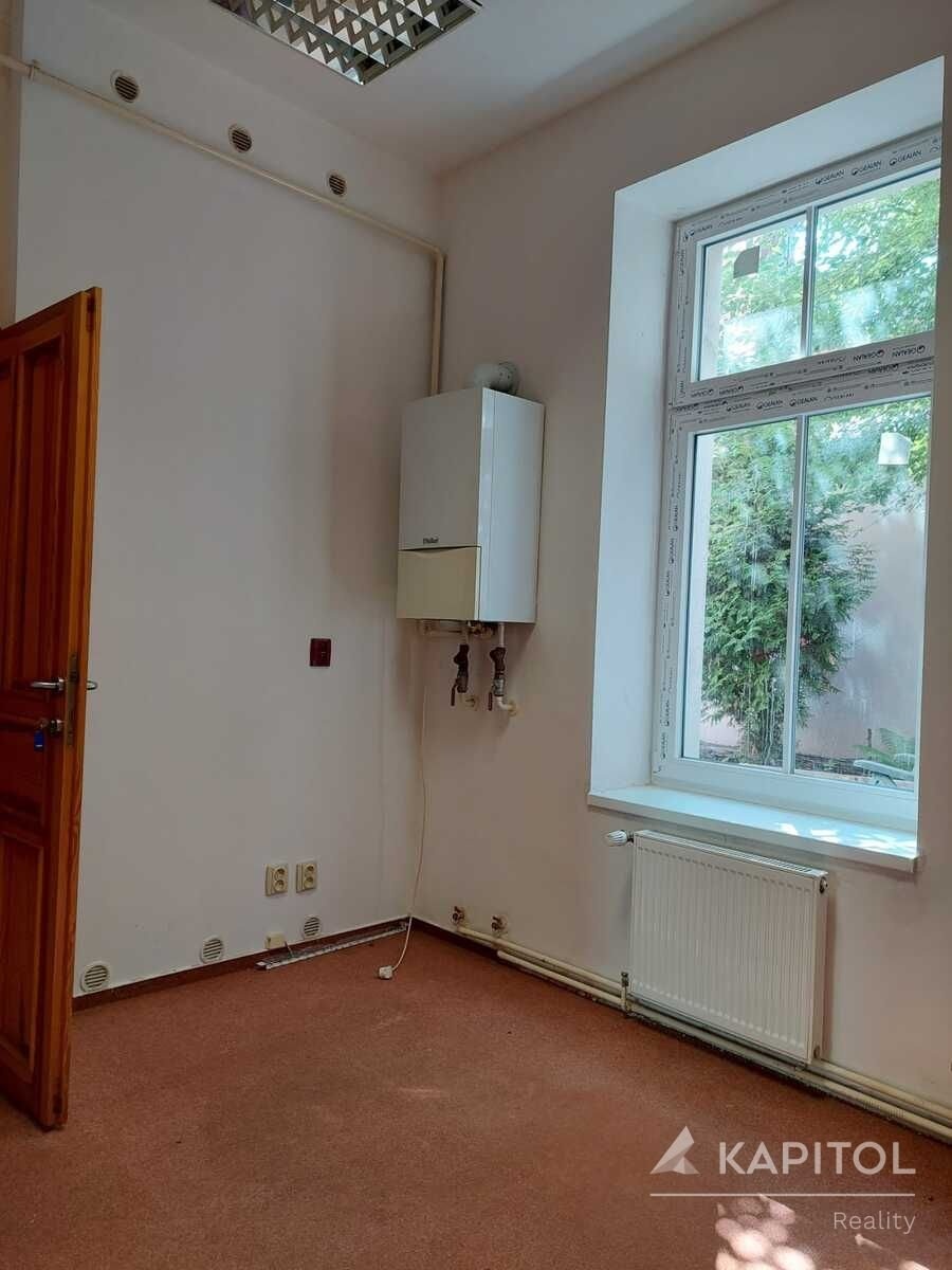 zadní místnost s plyn