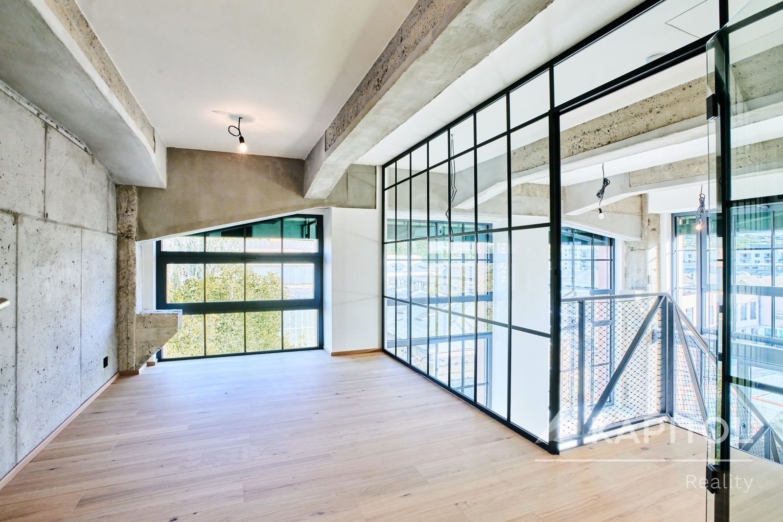 Hlavní ložnice v patře