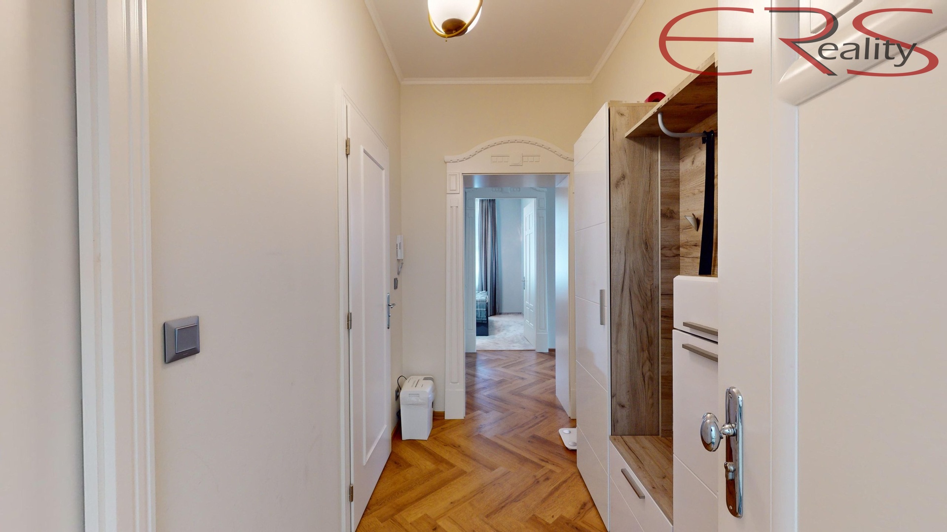 Jizera-3NP-balkon-vyhled-na-radnici-03042024_153010