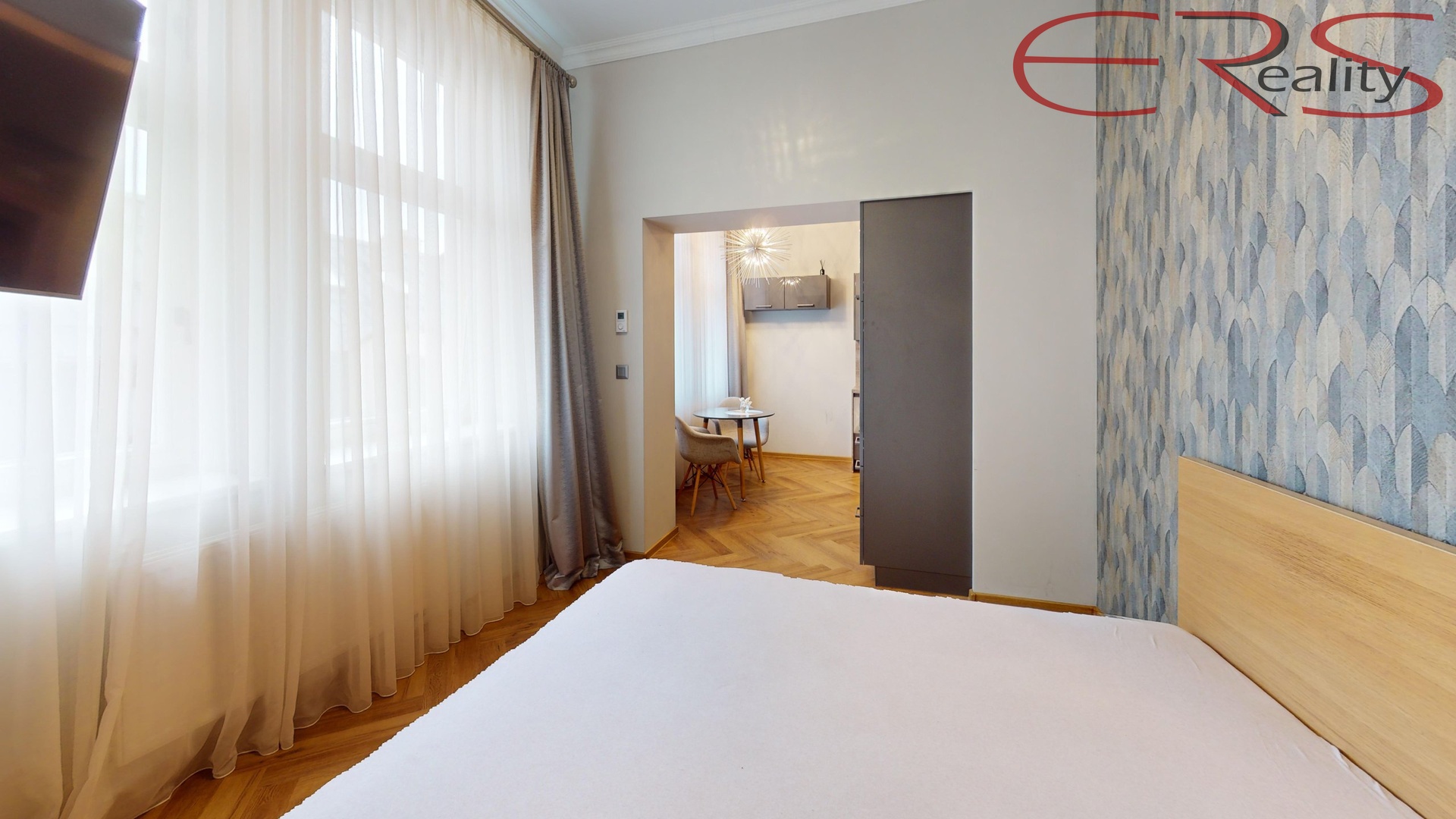 Jizera-2NP-Garsonka-Bedroom