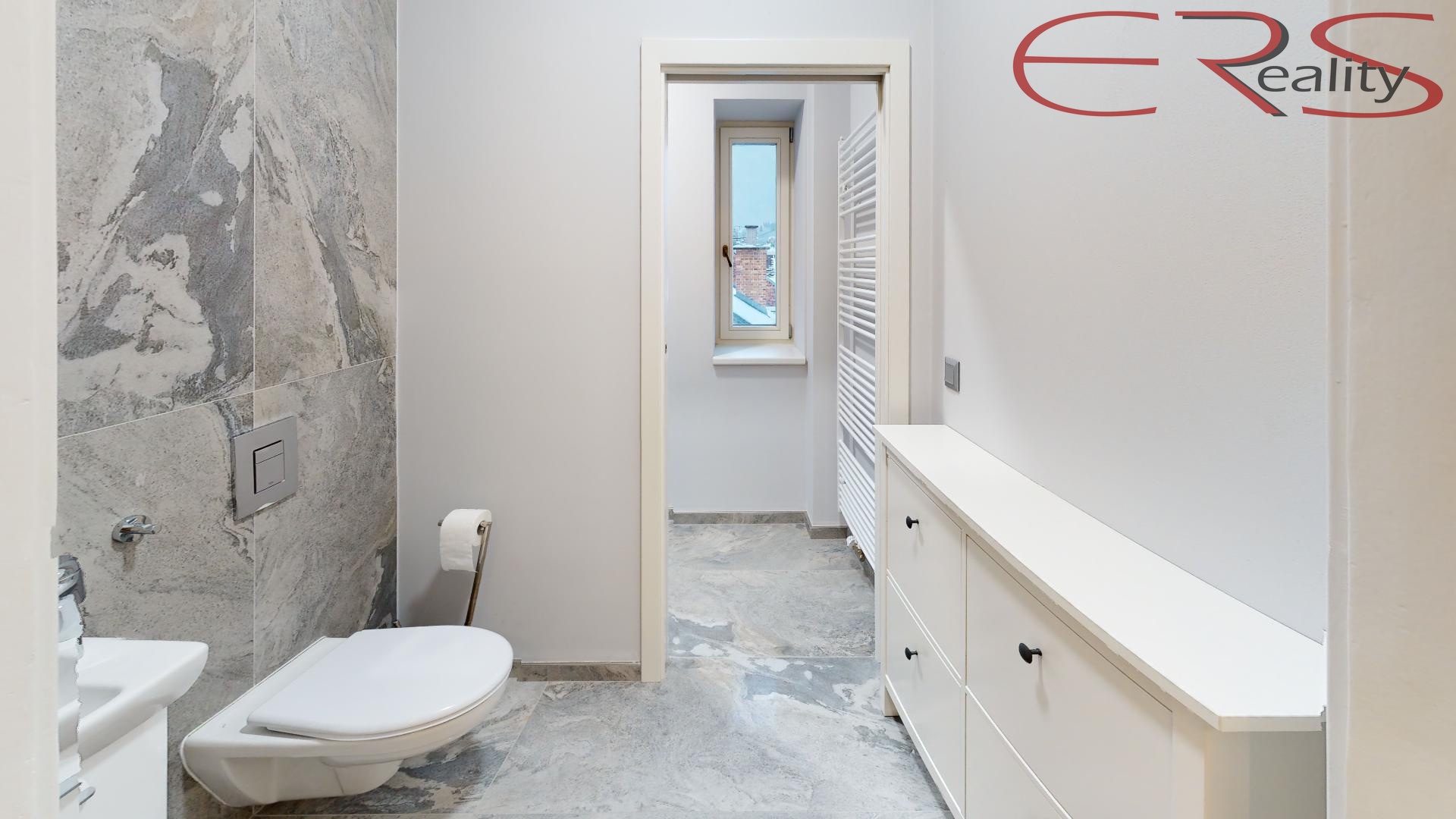 Jizera-Bathroom(1)