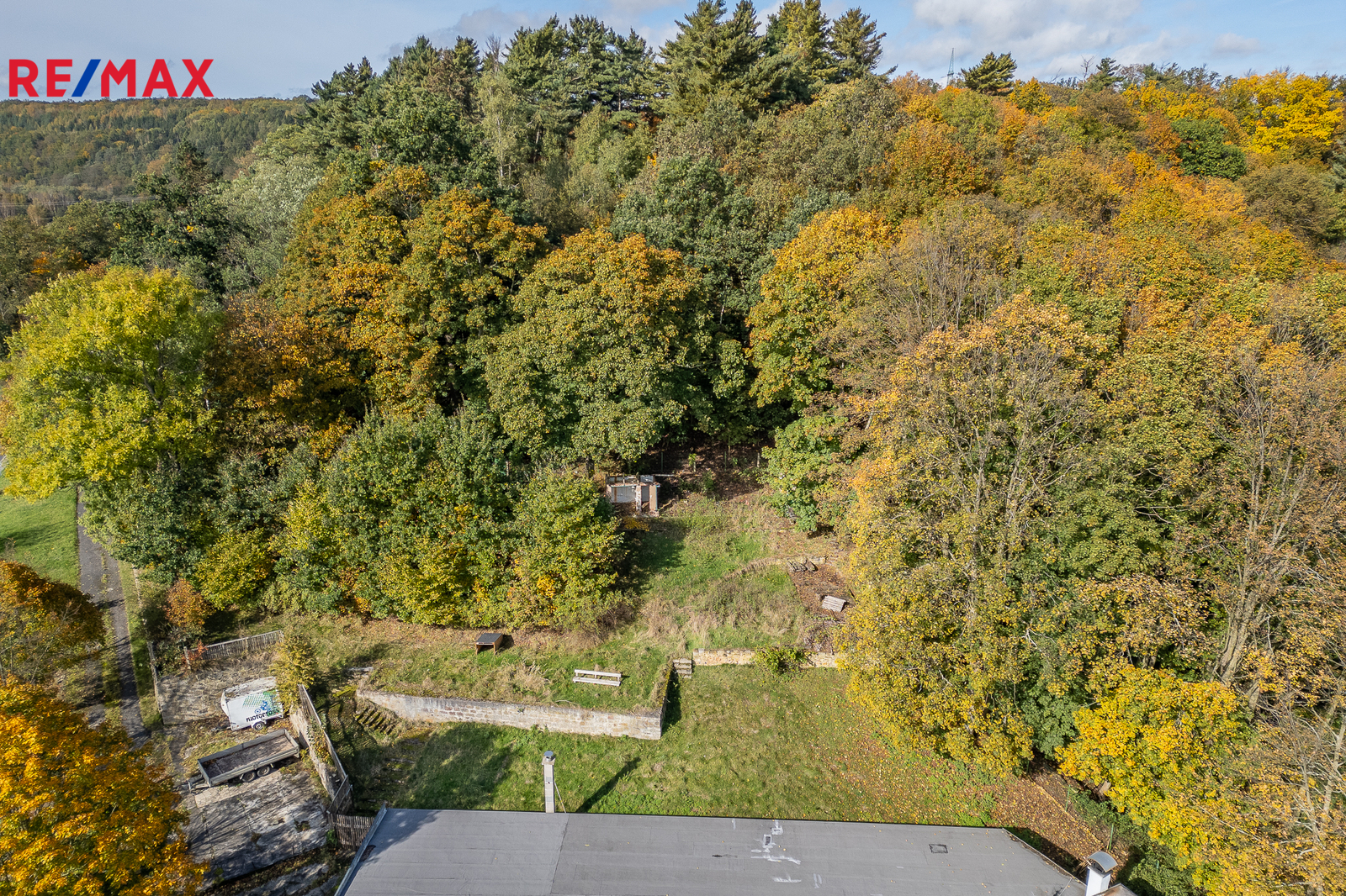 Pohled na pozemek z dronu