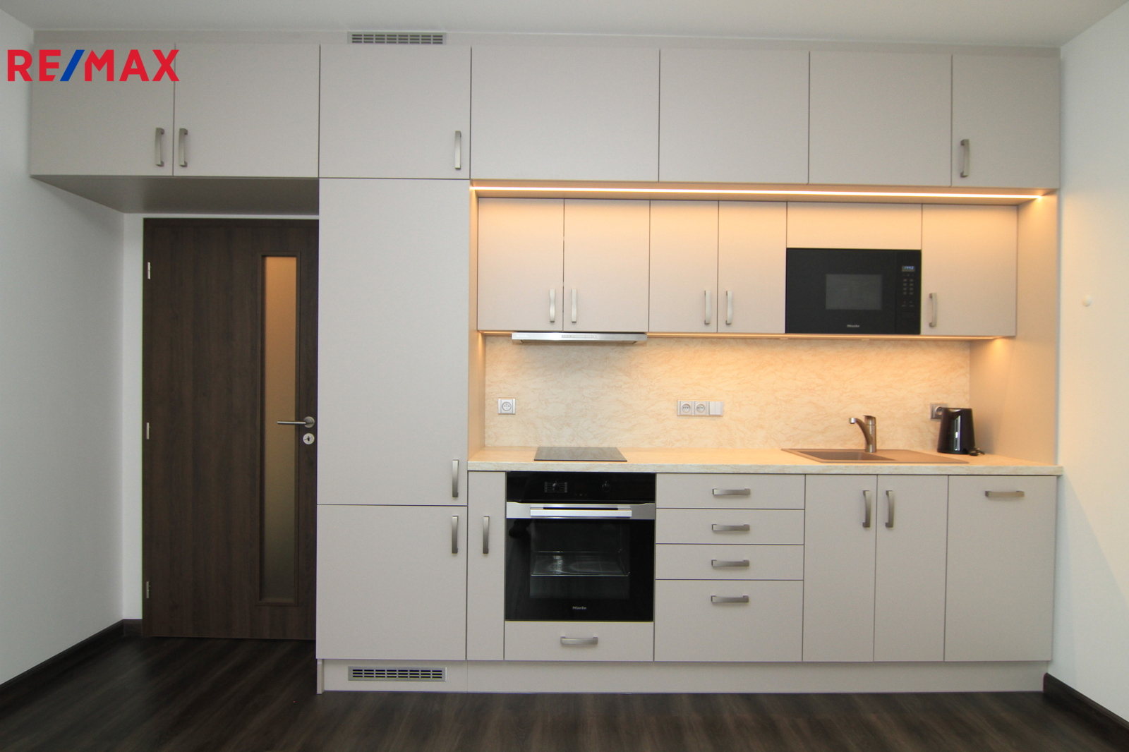 Kuchyňská linka - dekor kašmír