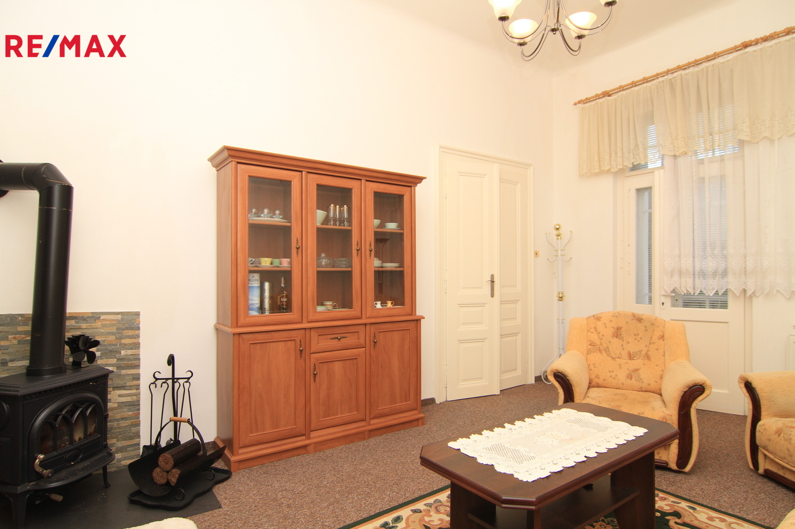 Obývací pokoj s kamny